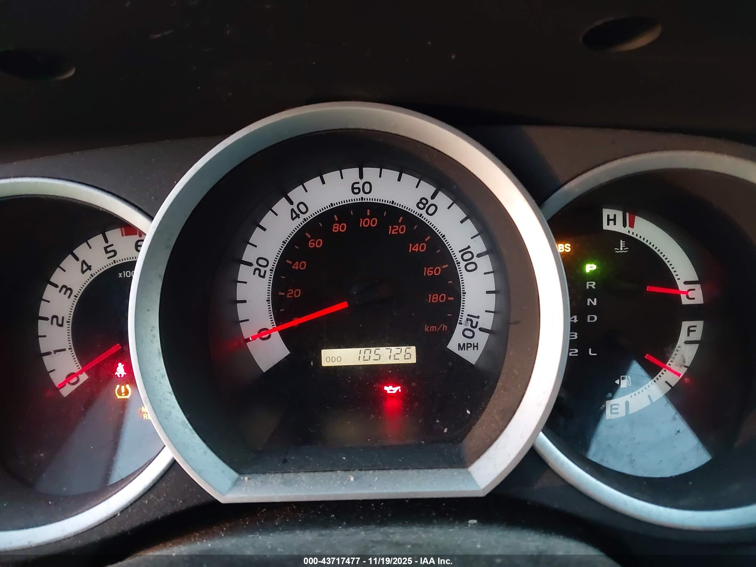 TOYOTA TACOMA image 7