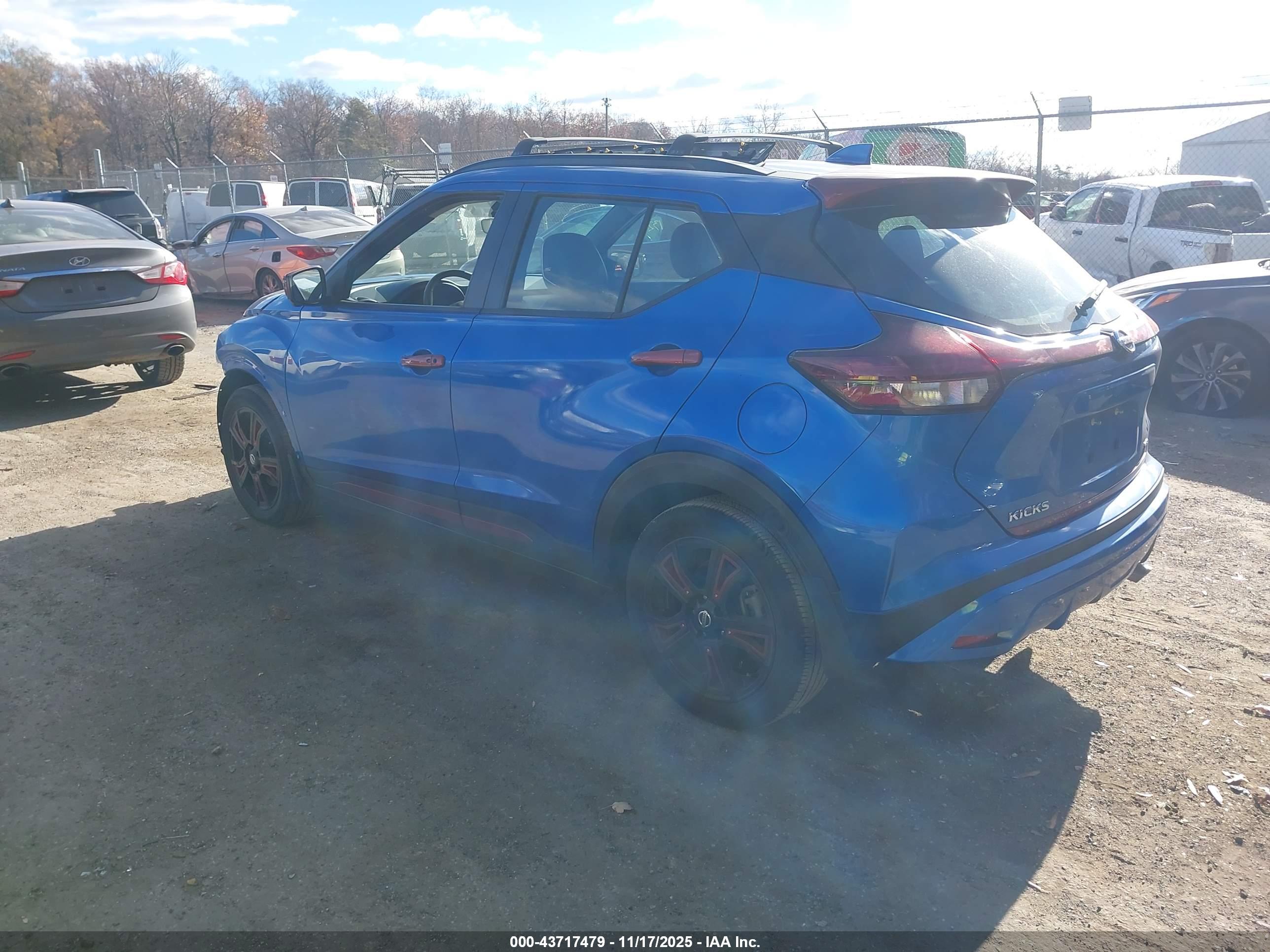NISSAN KICKS image 3