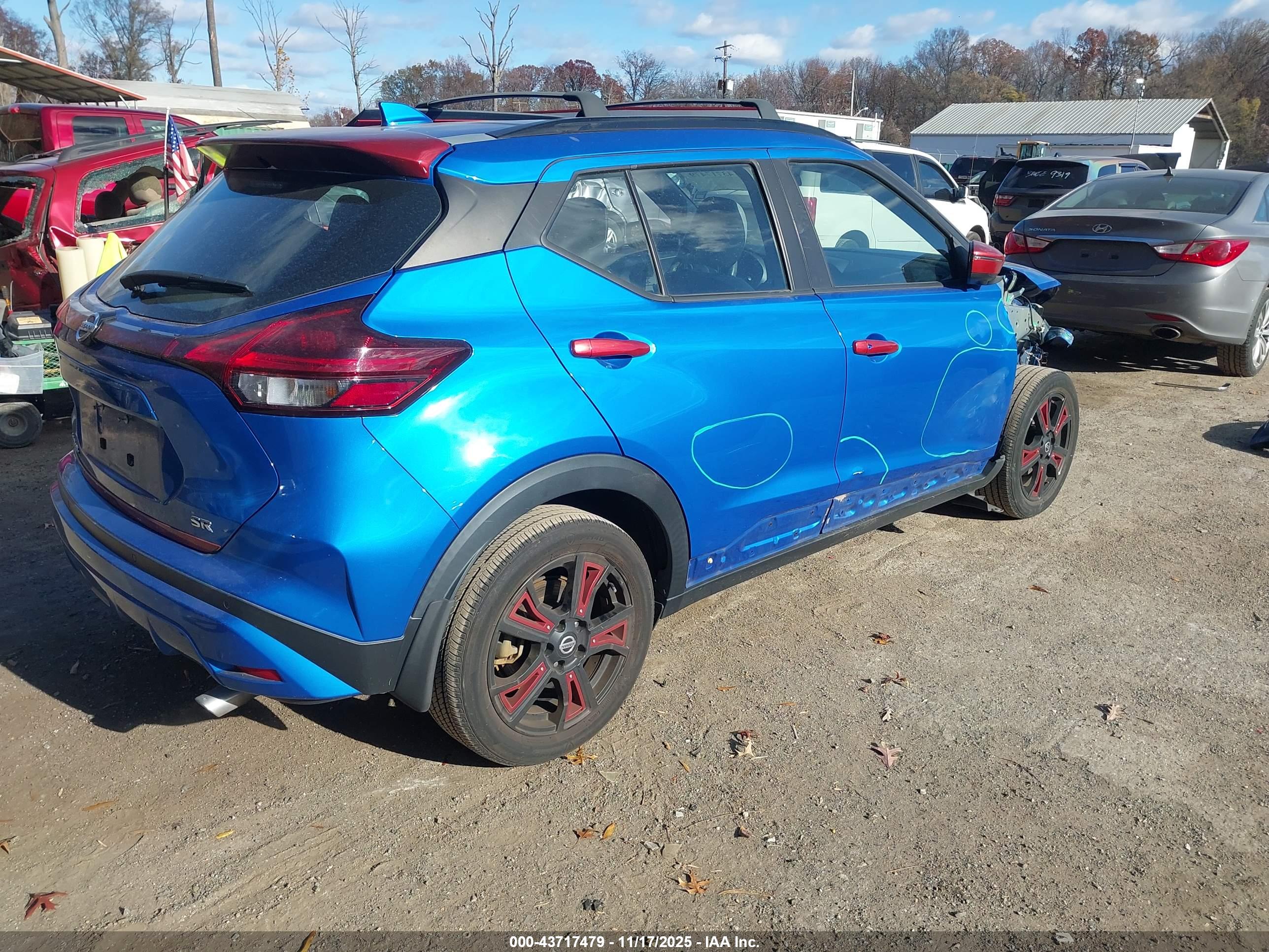 NISSAN KICKS image 4