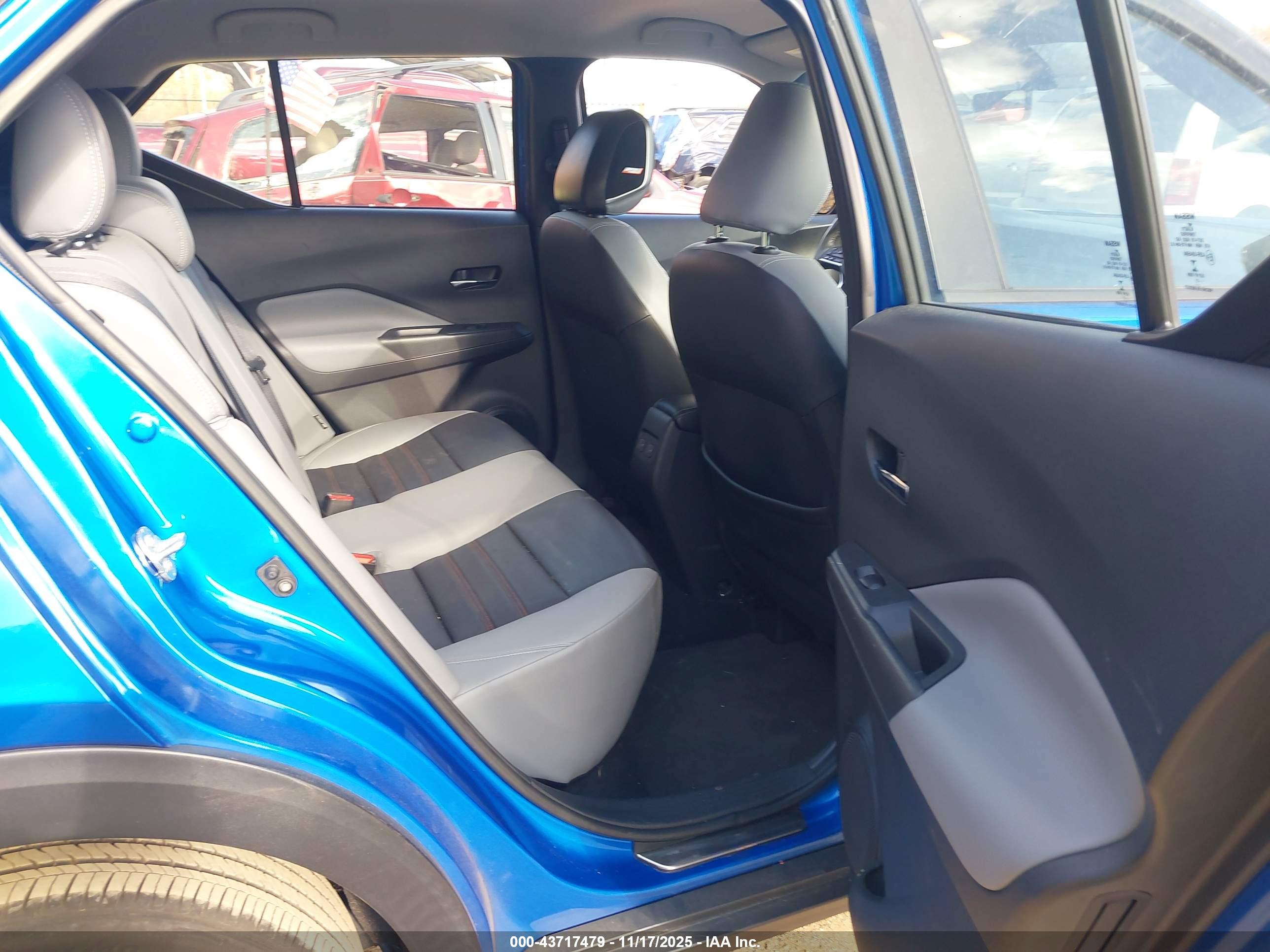 NISSAN KICKS image 8