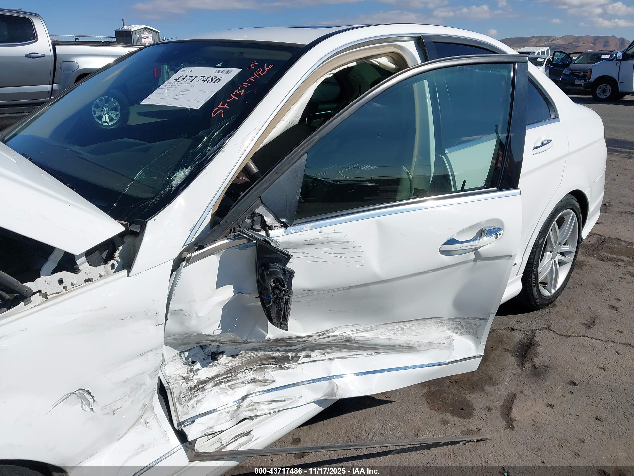 MERCEDES-BENZ C image 6
