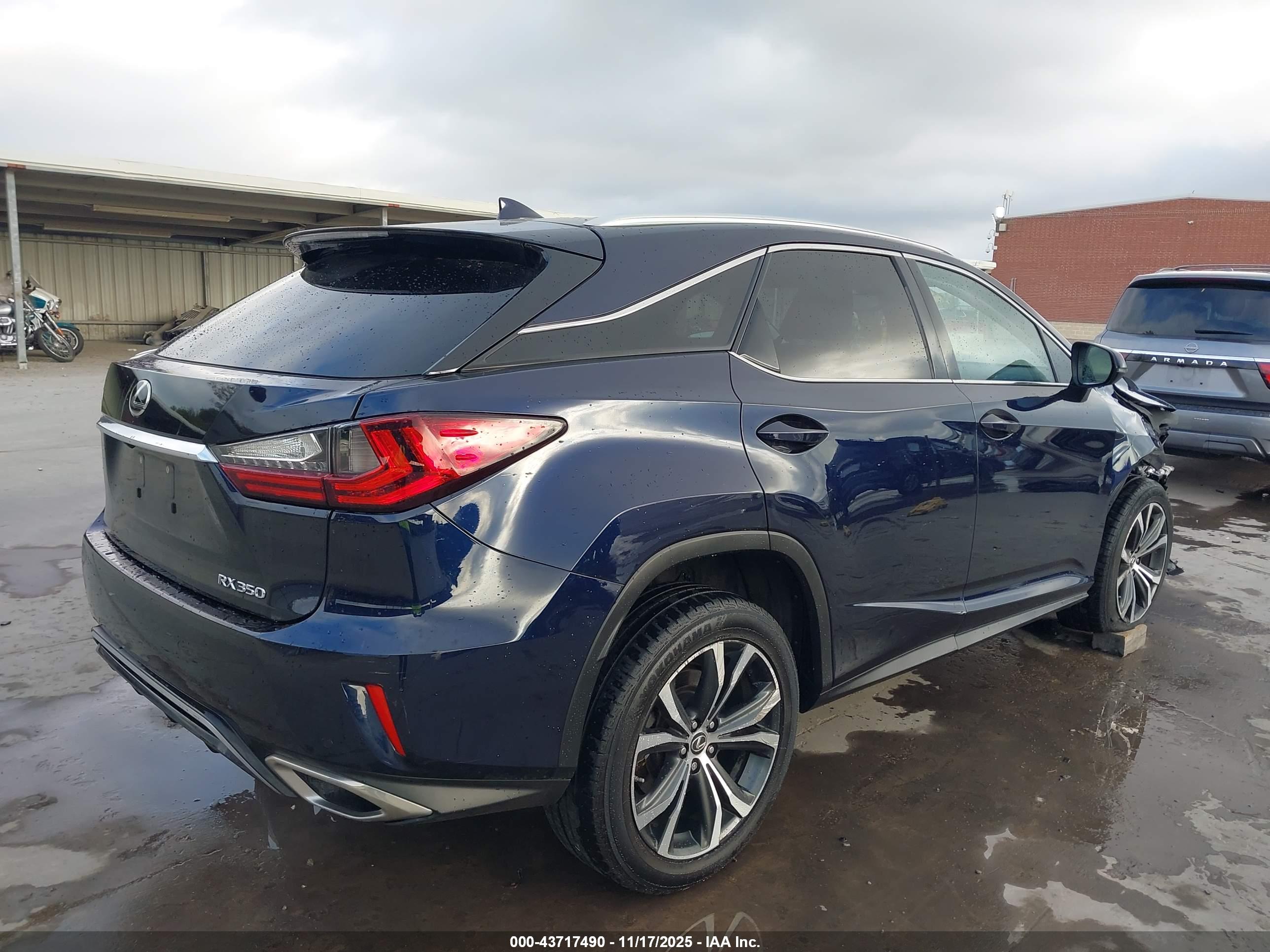 LEXUS RX image 4