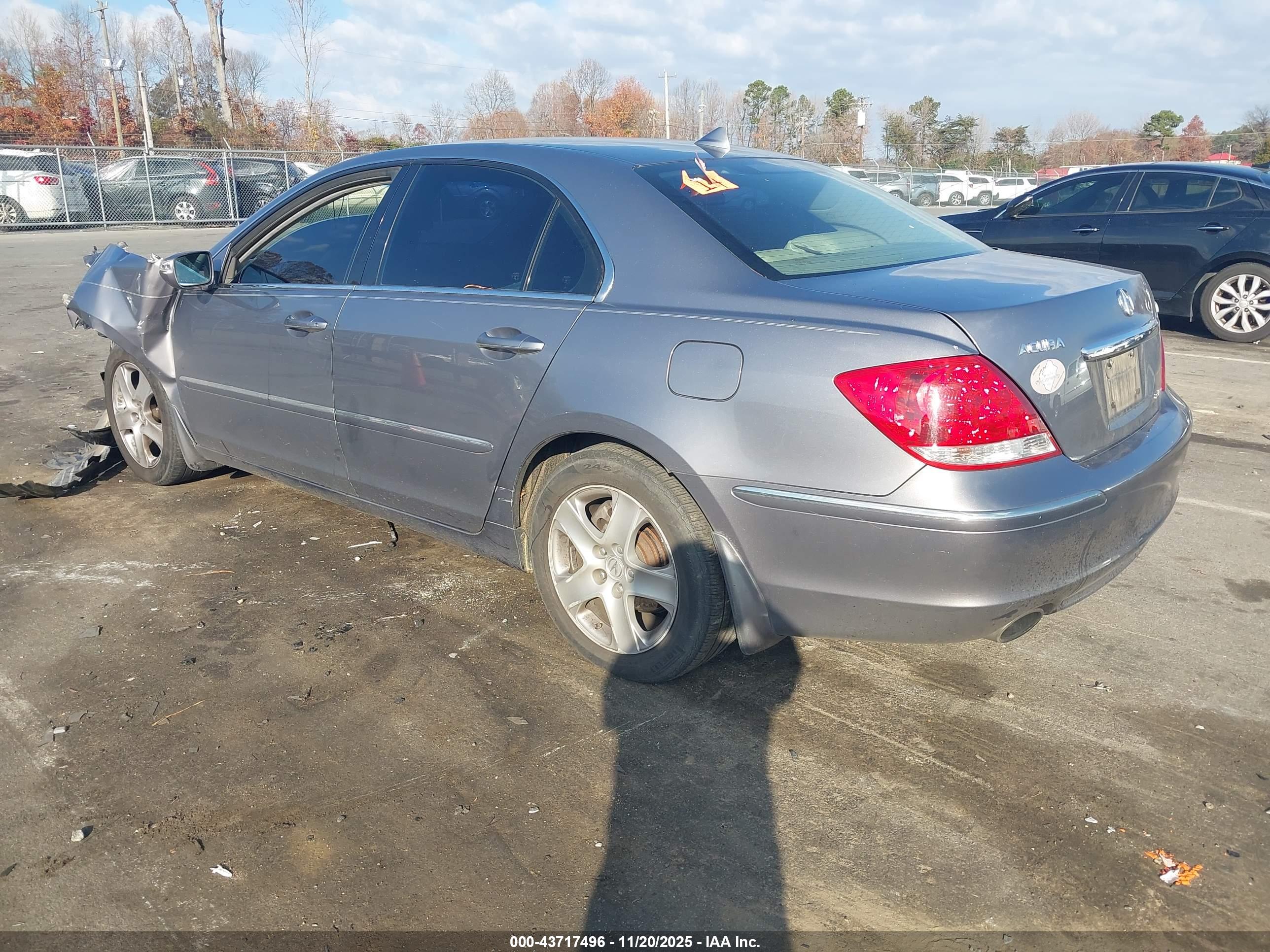 ACURA RL image 3