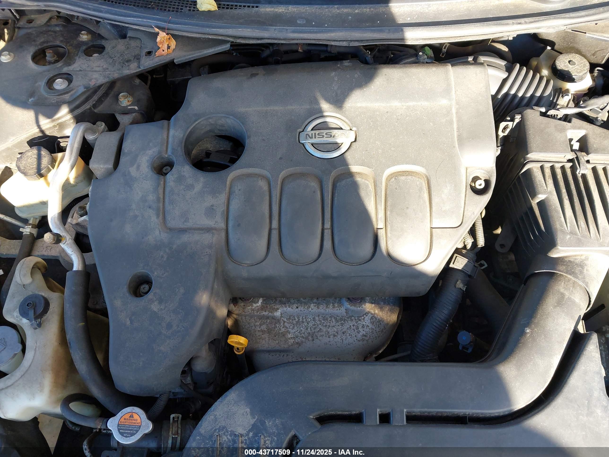 NISSAN ALTIMA image 10