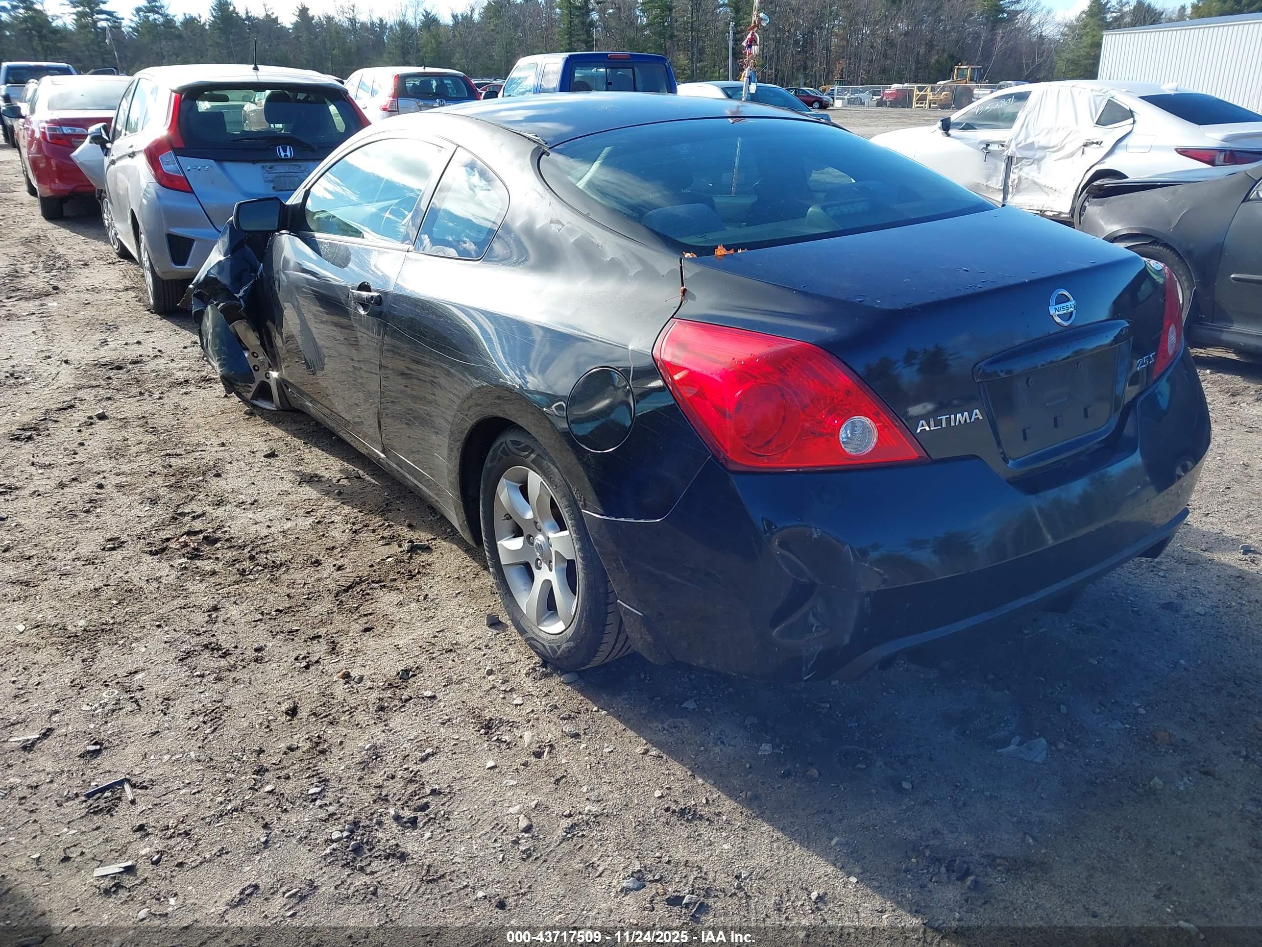 NISSAN ALTIMA image 3
