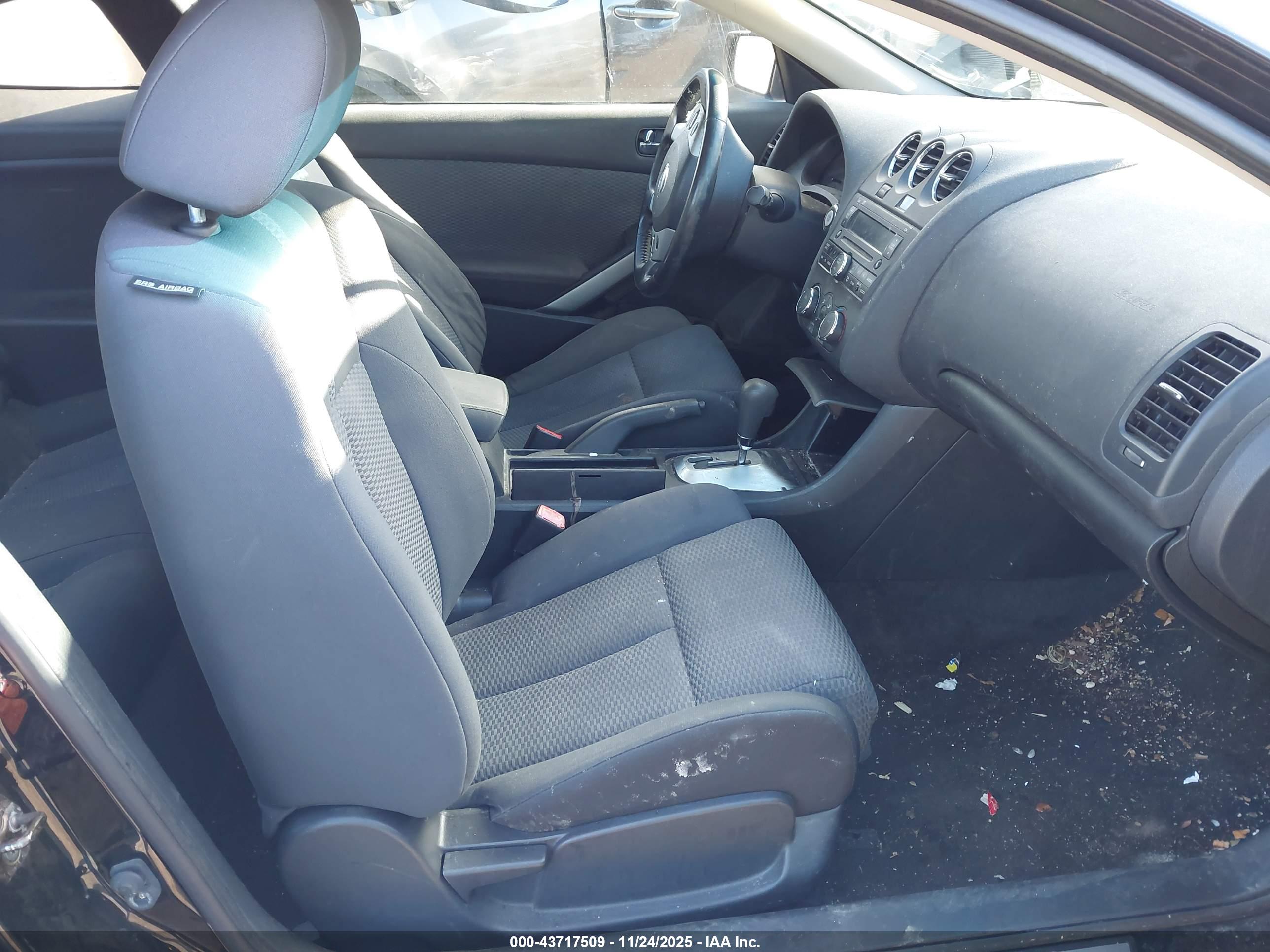 NISSAN ALTIMA image 5