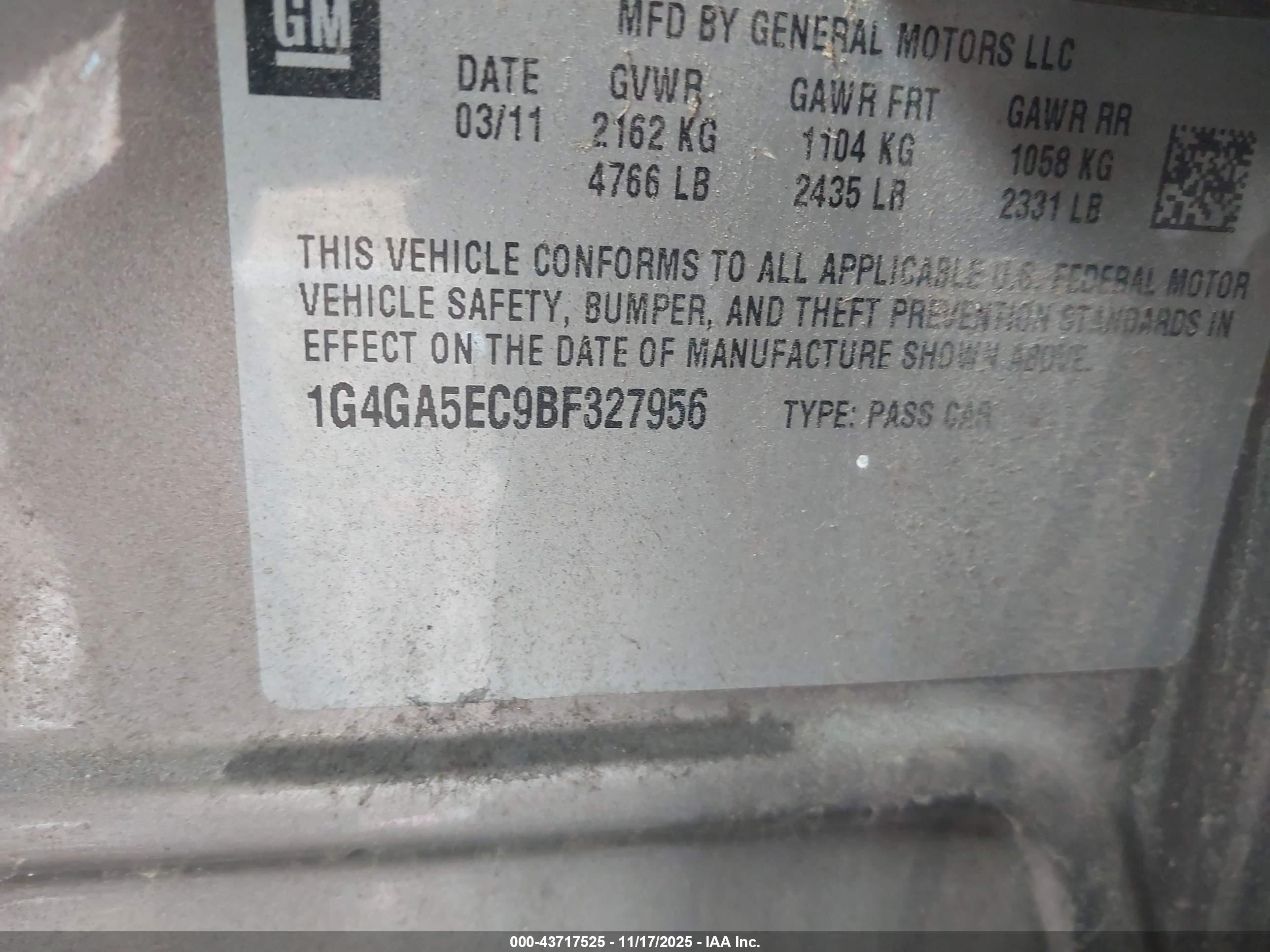 BUICK LACROSSE image 9