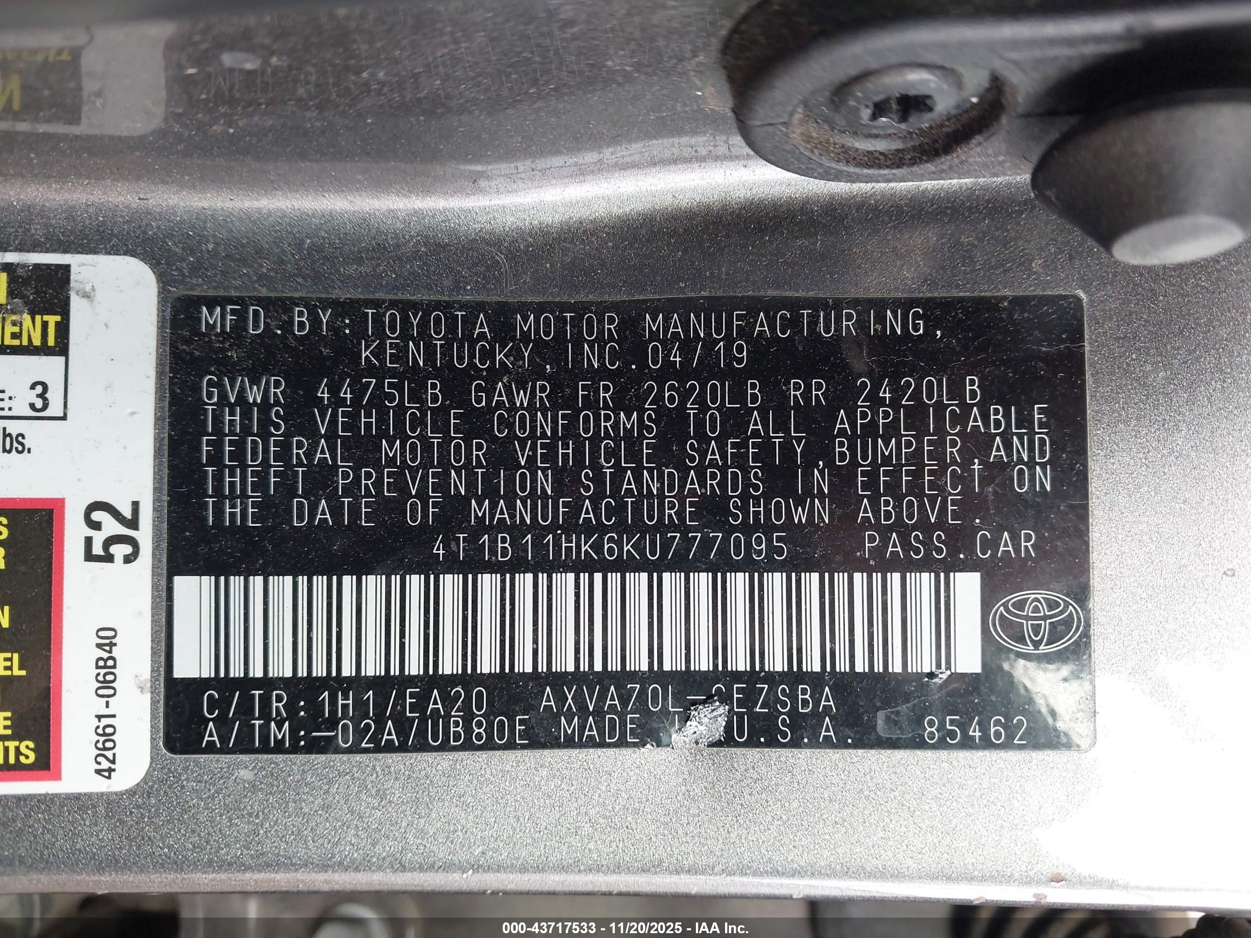 TOYOTA CAMRY image 9