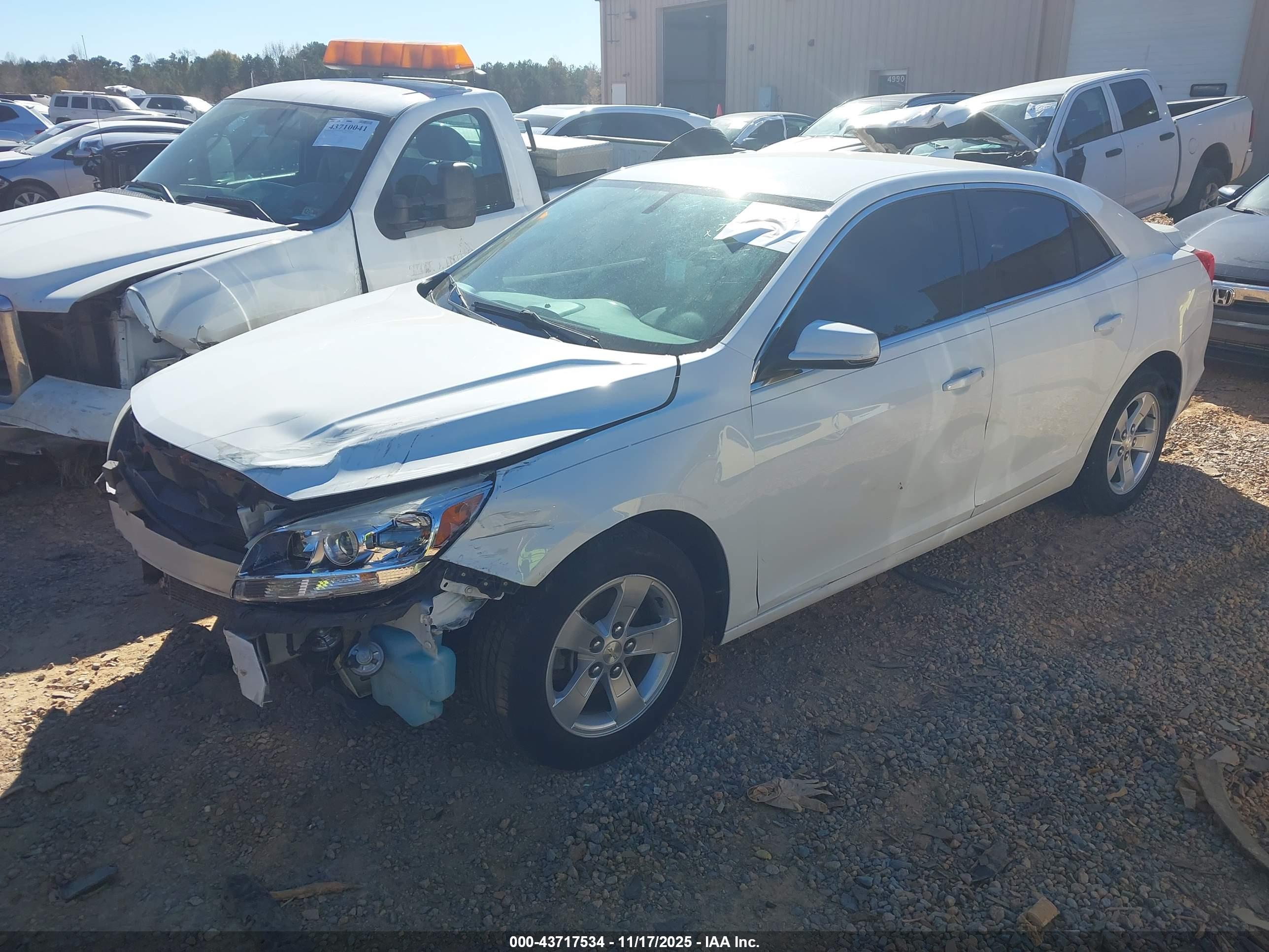 CHEVROLET MALIBU image 2
