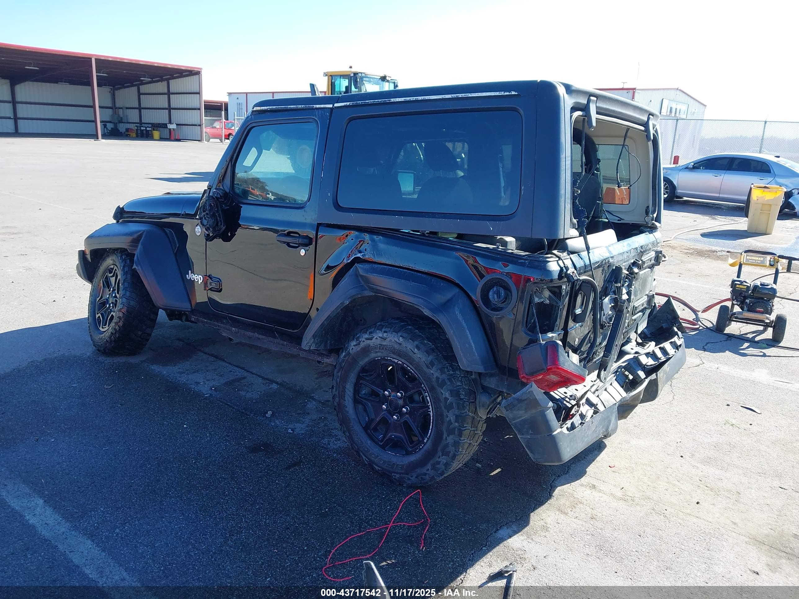 JEEP WRANGLER image 3