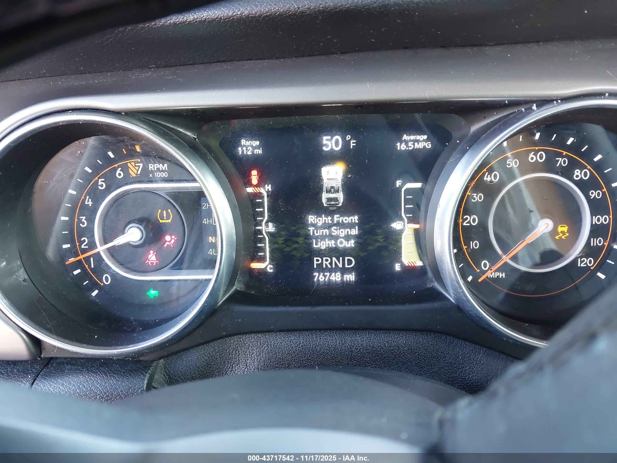 JEEP WRANGLER image 7