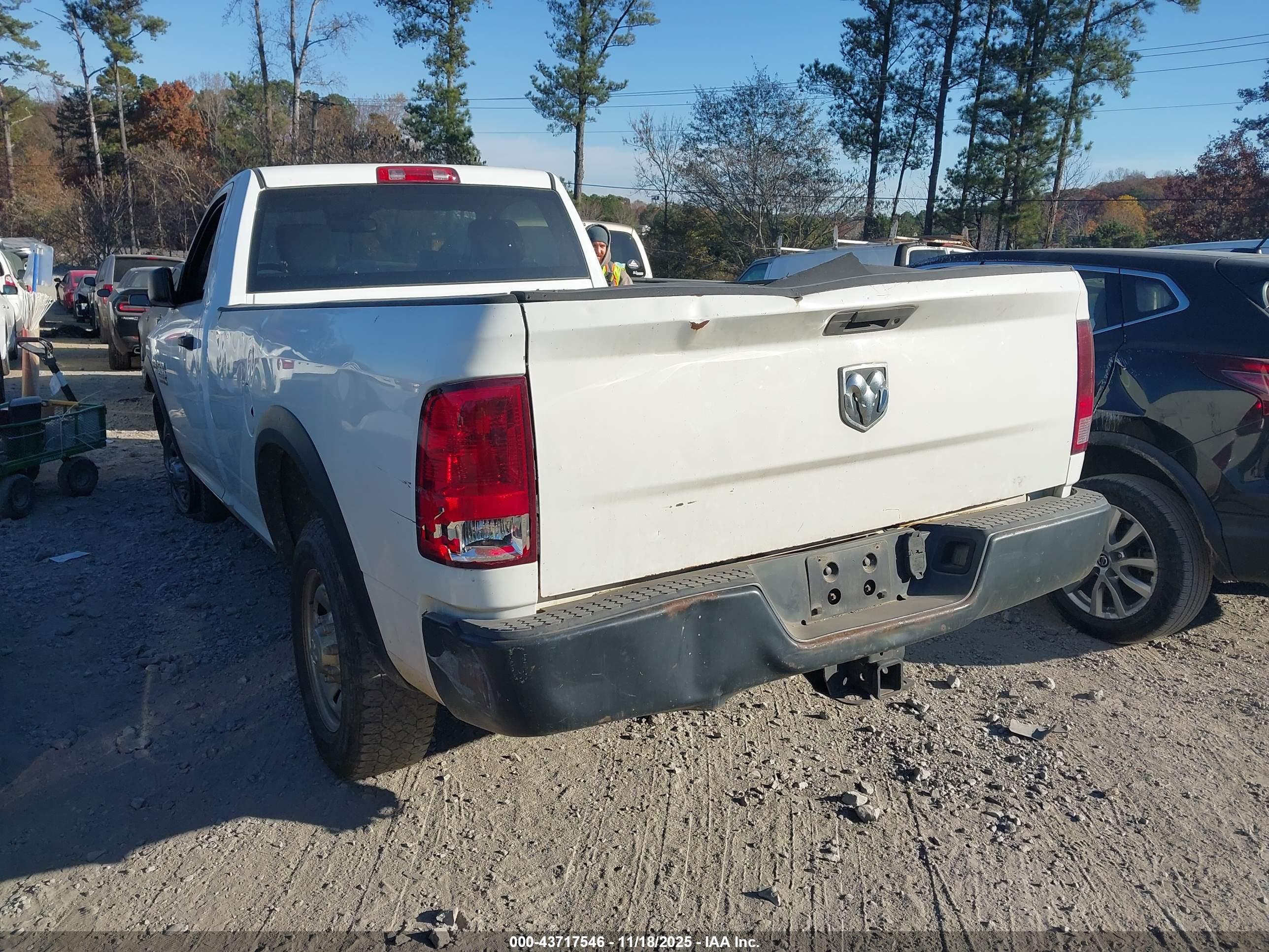RAM 2500 image 3