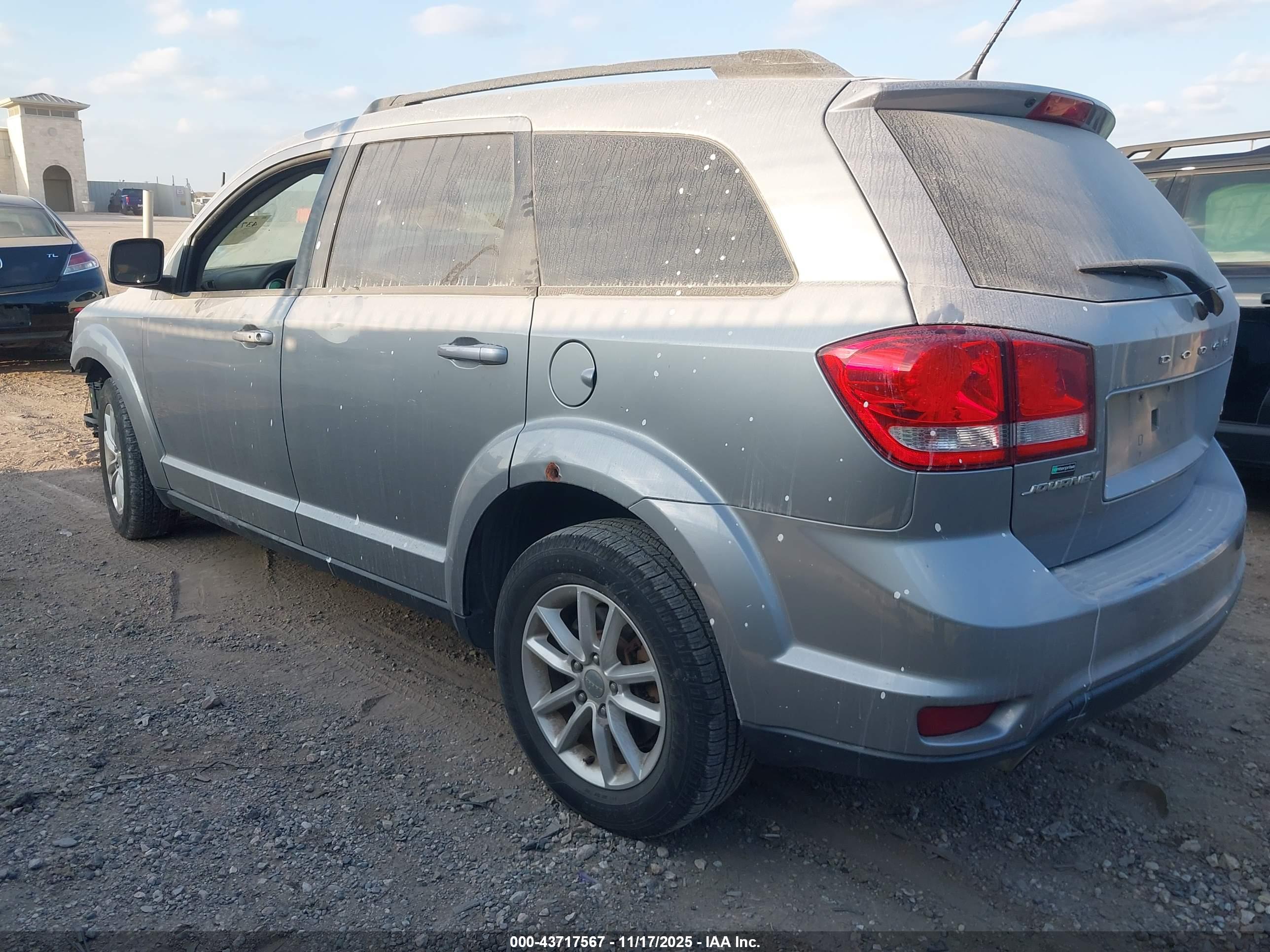 DODGE JOURNEY image 3