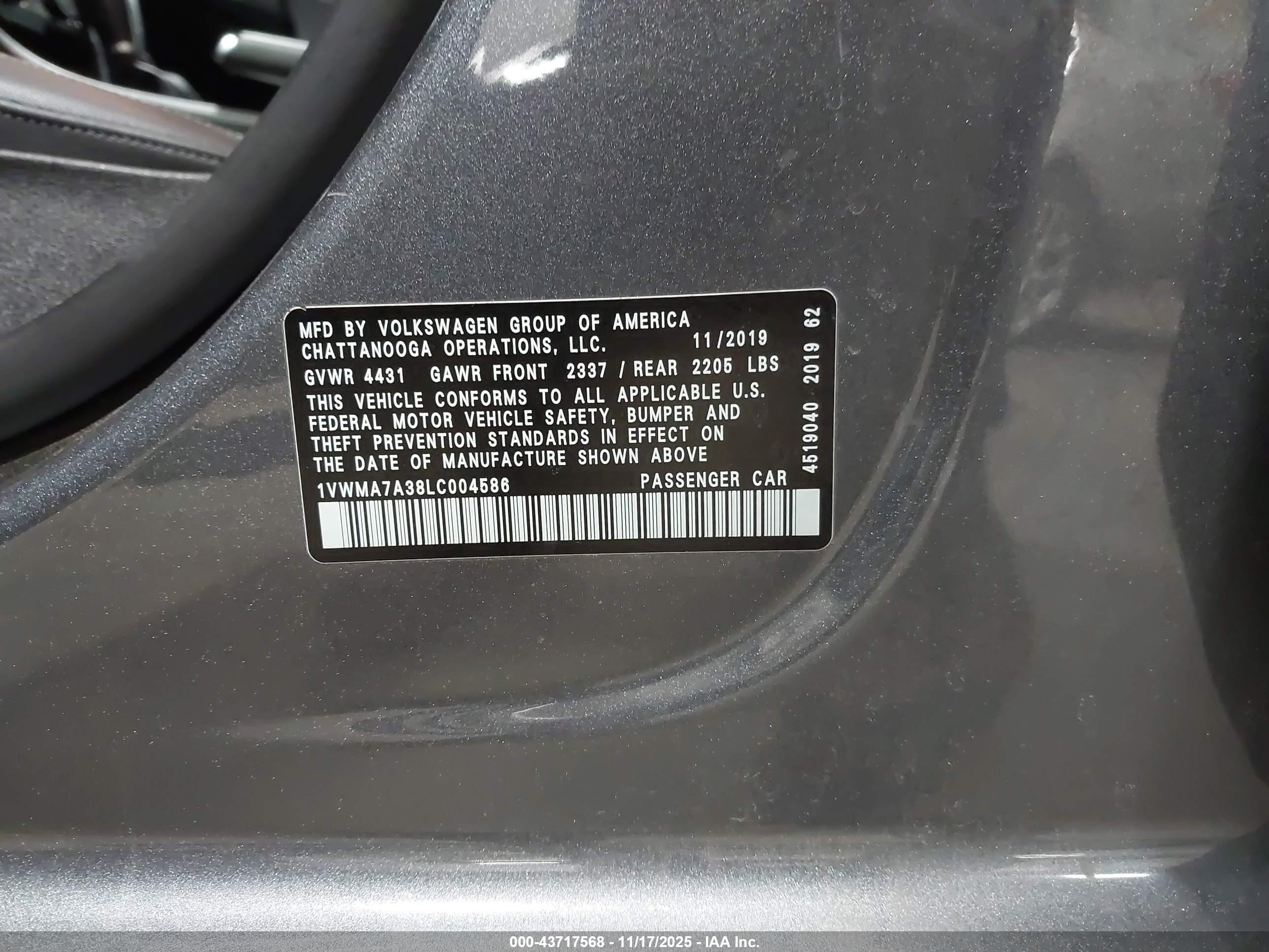 VOLKSWAGEN PASSAT image 9