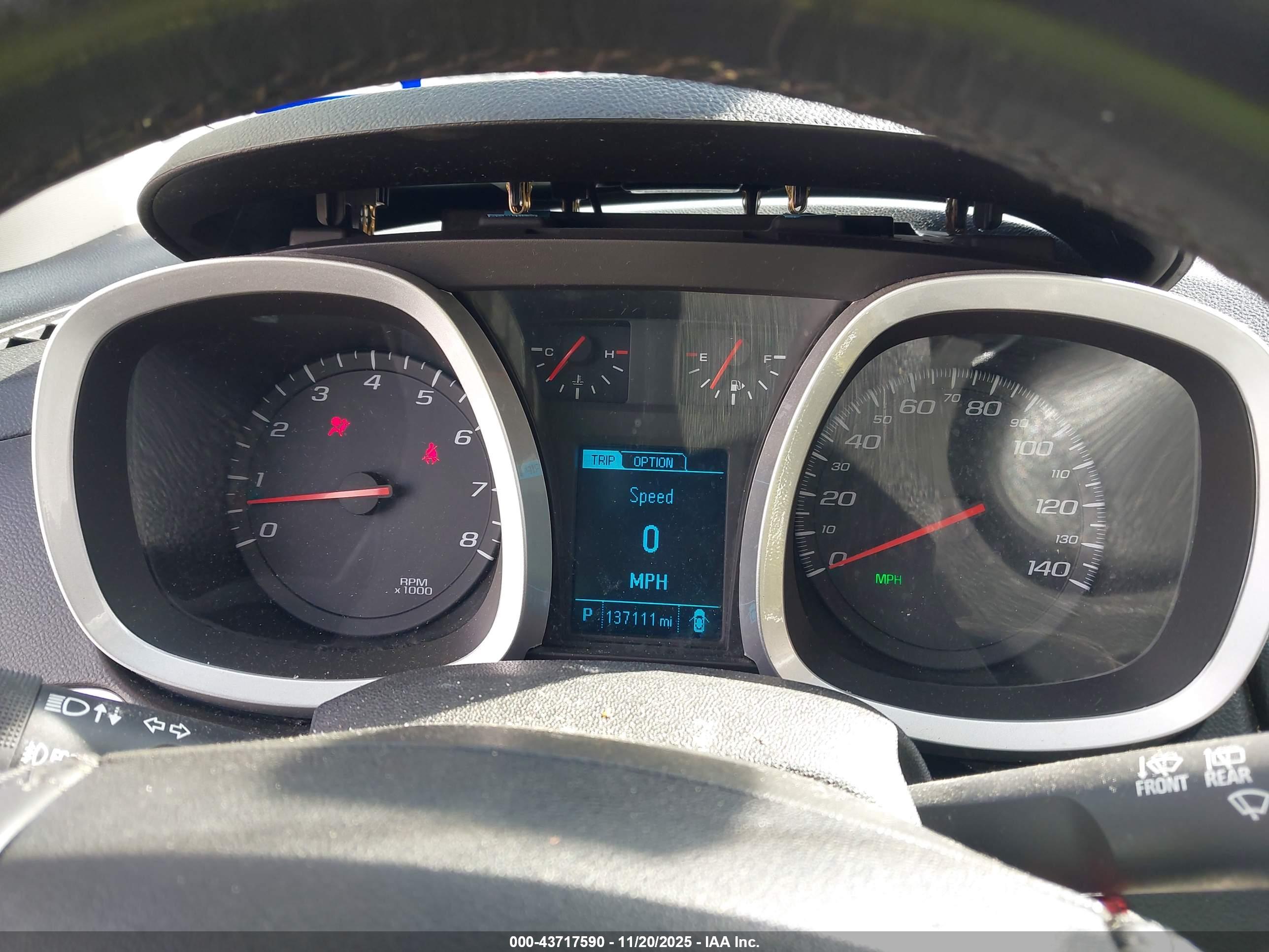 CHEVROLET EQUINOX image 7