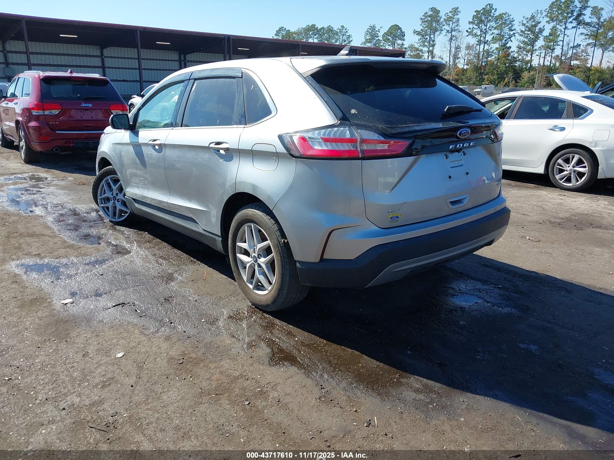 FORD EDGE image 3