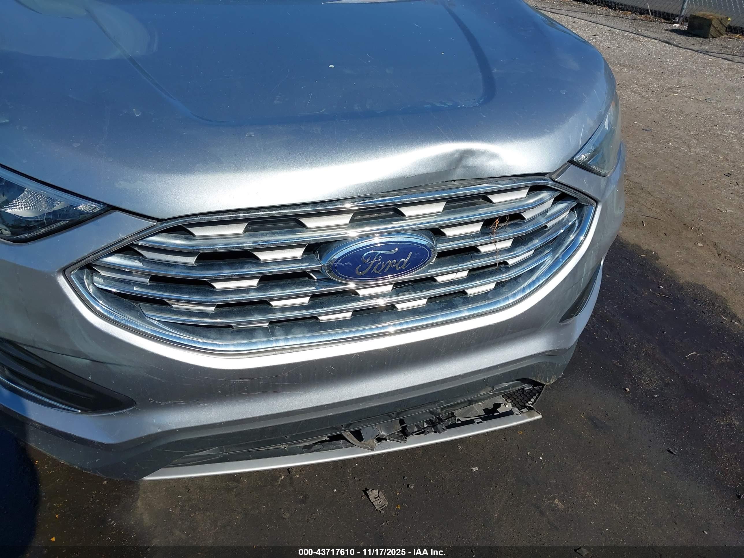 FORD EDGE image 6