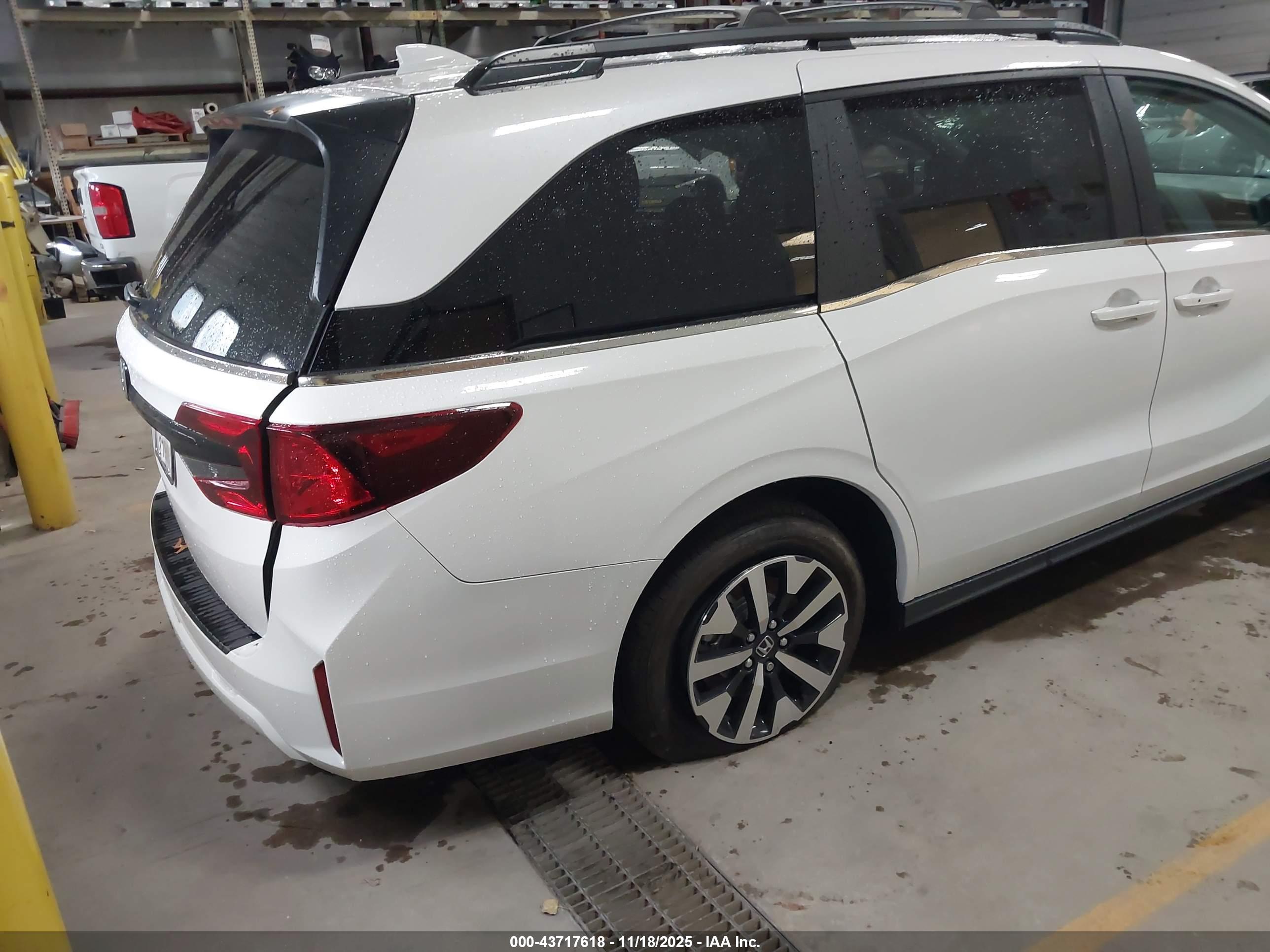 HONDA ODYSSEY image 4