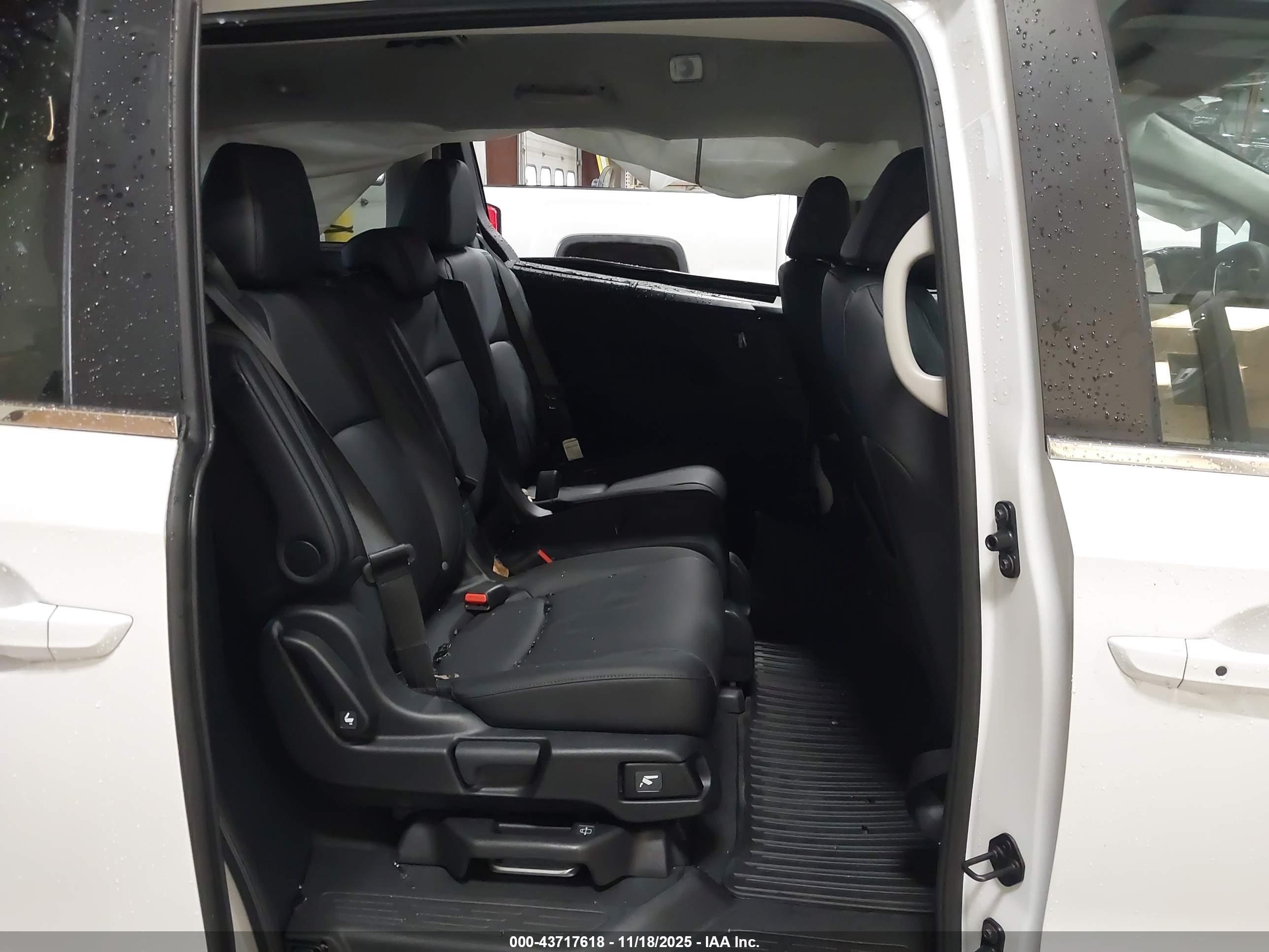 HONDA ODYSSEY image 8