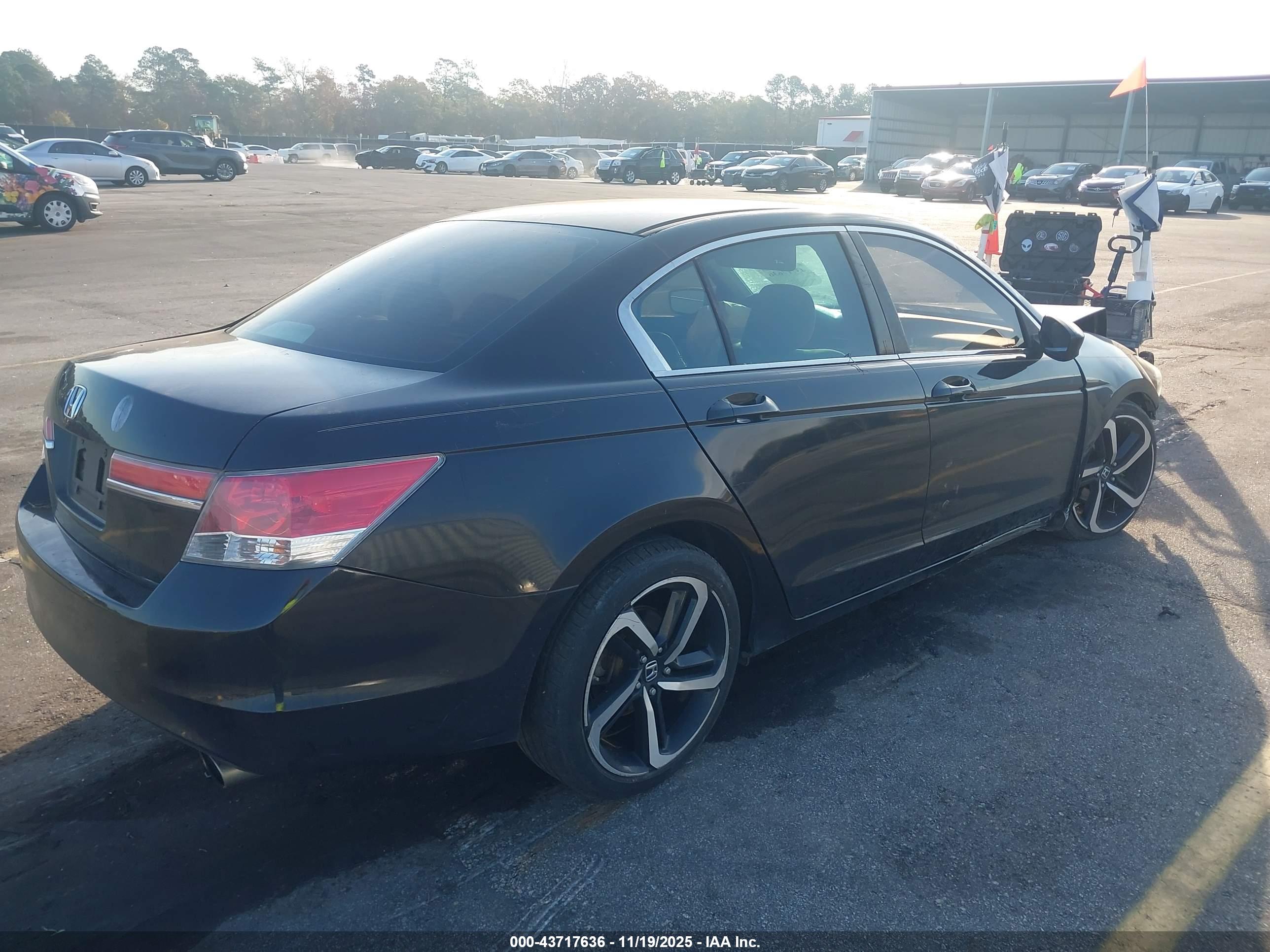 HONDA ACCORD image 4