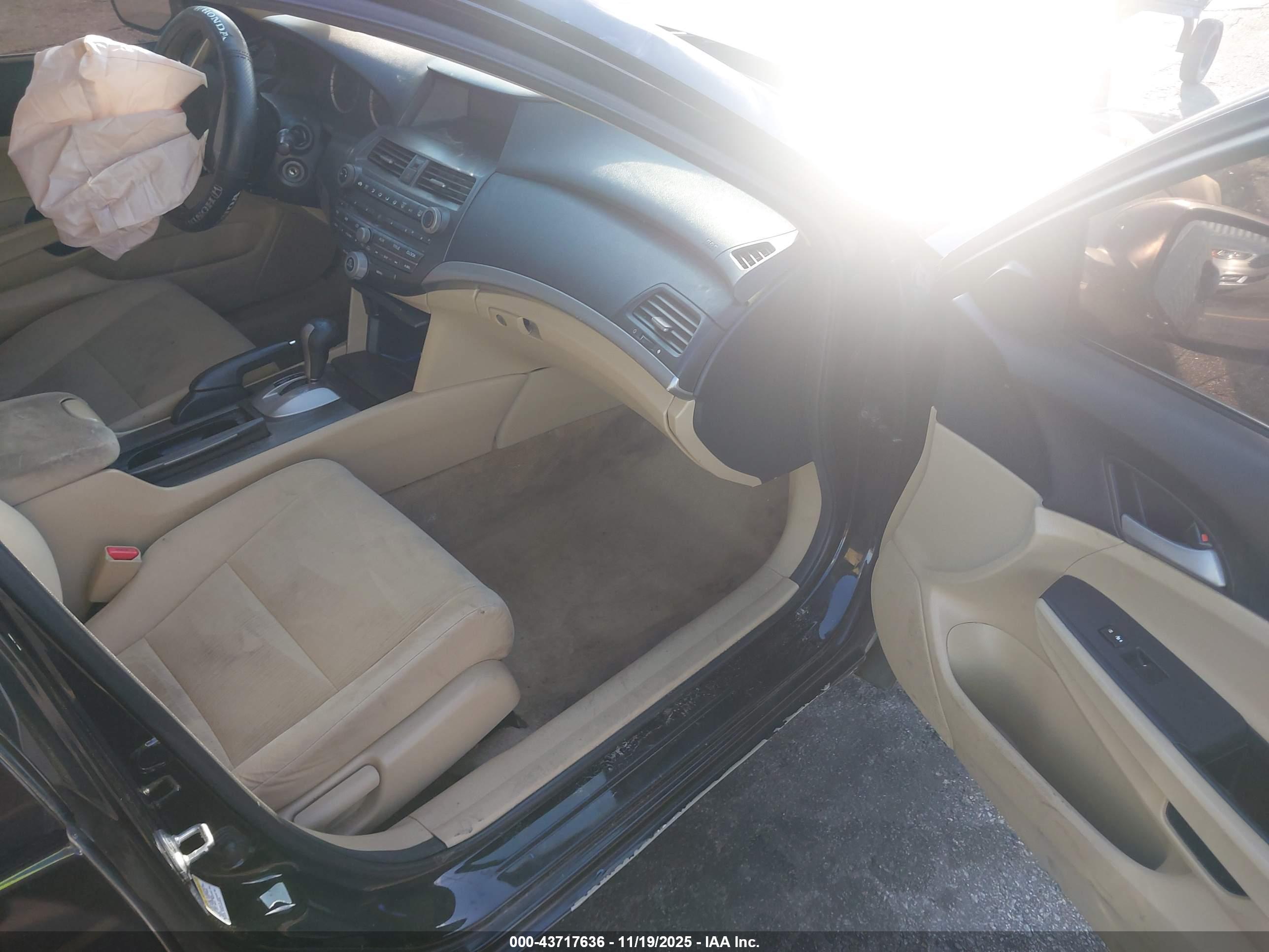 HONDA ACCORD image 5