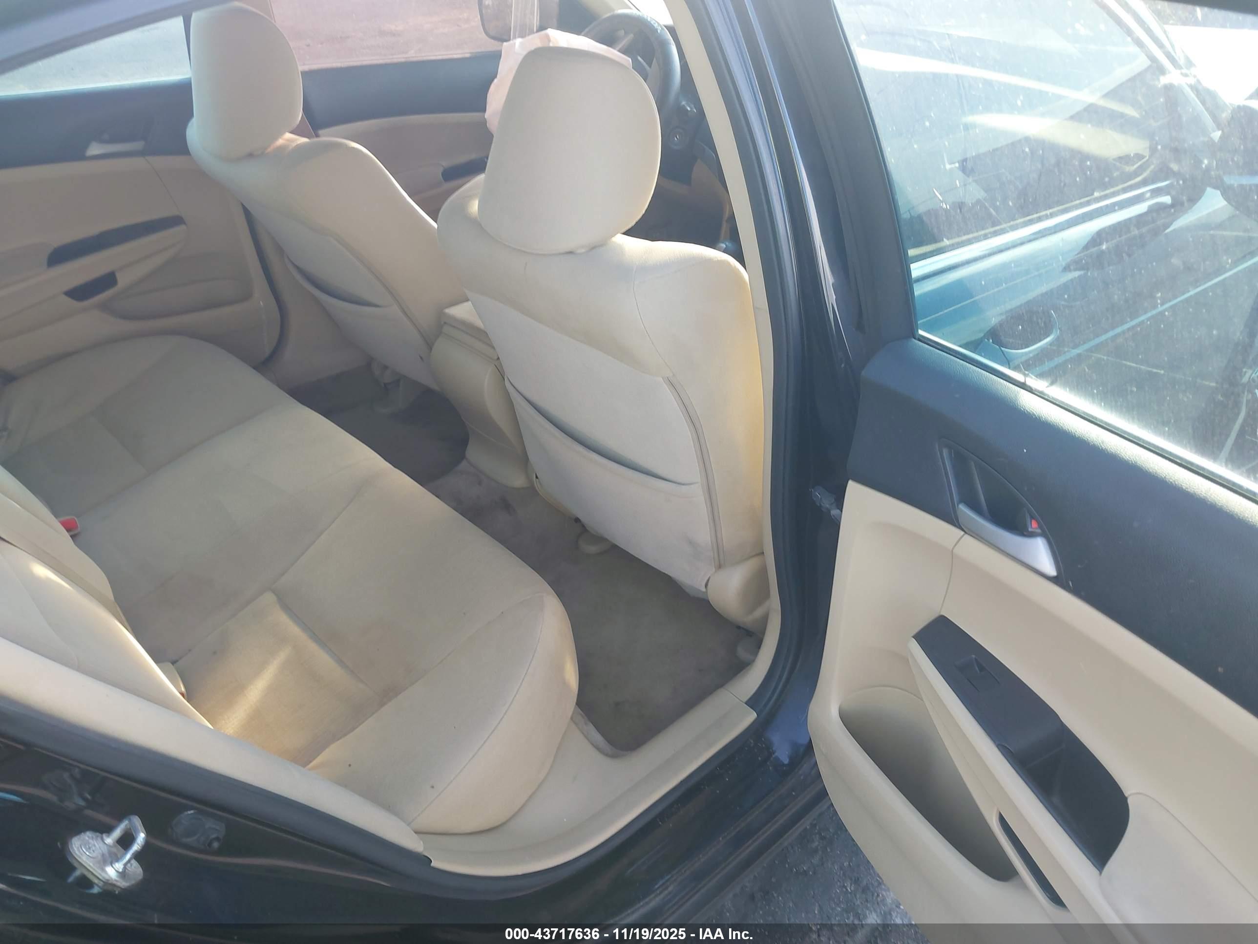 HONDA ACCORD image 8