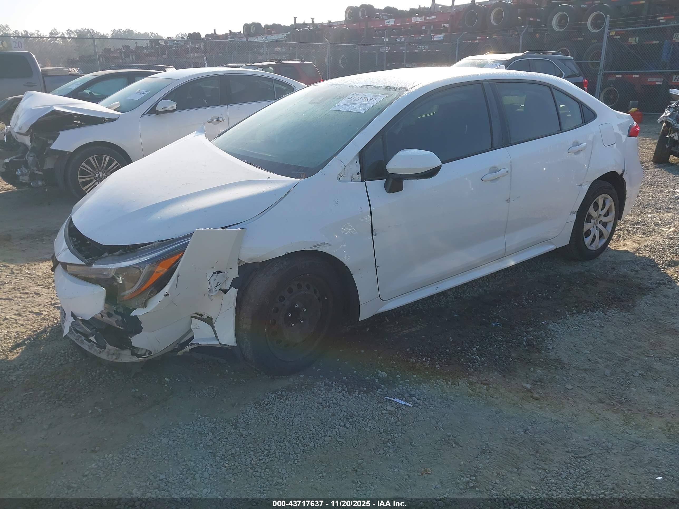 TOYOTA COROLLA image 2