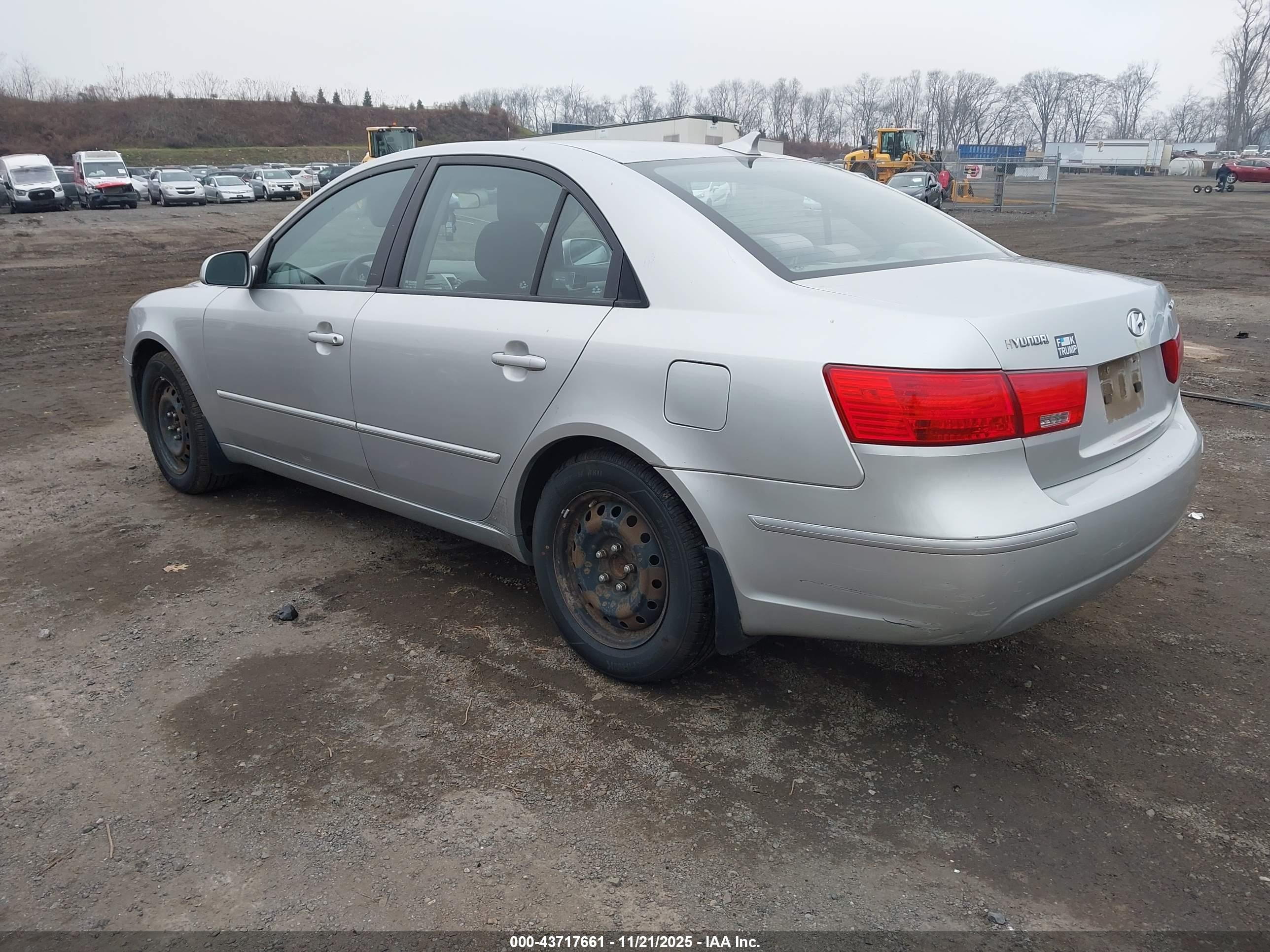 HYUNDAI SONATA image 3