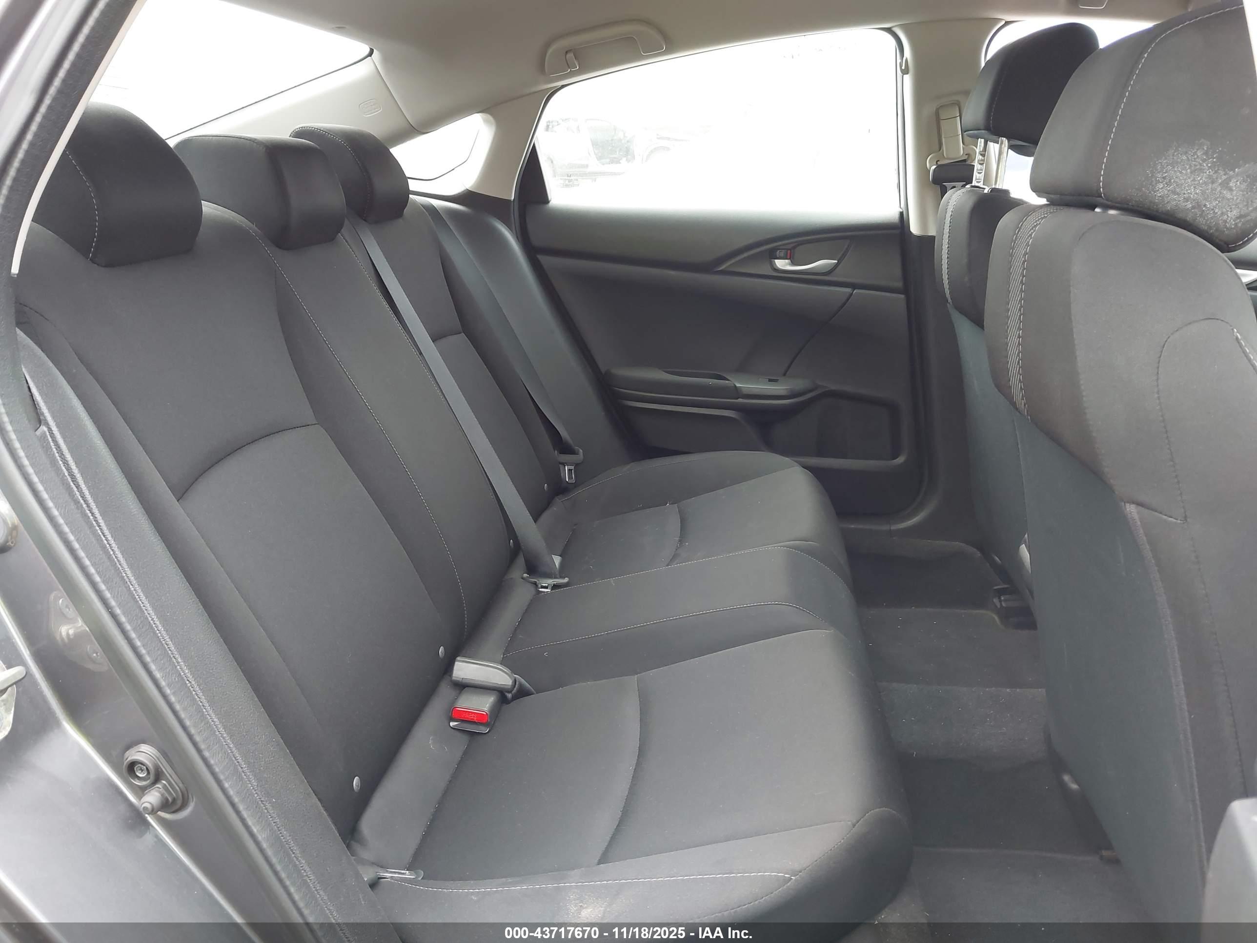 HONDA CIVIC image 8