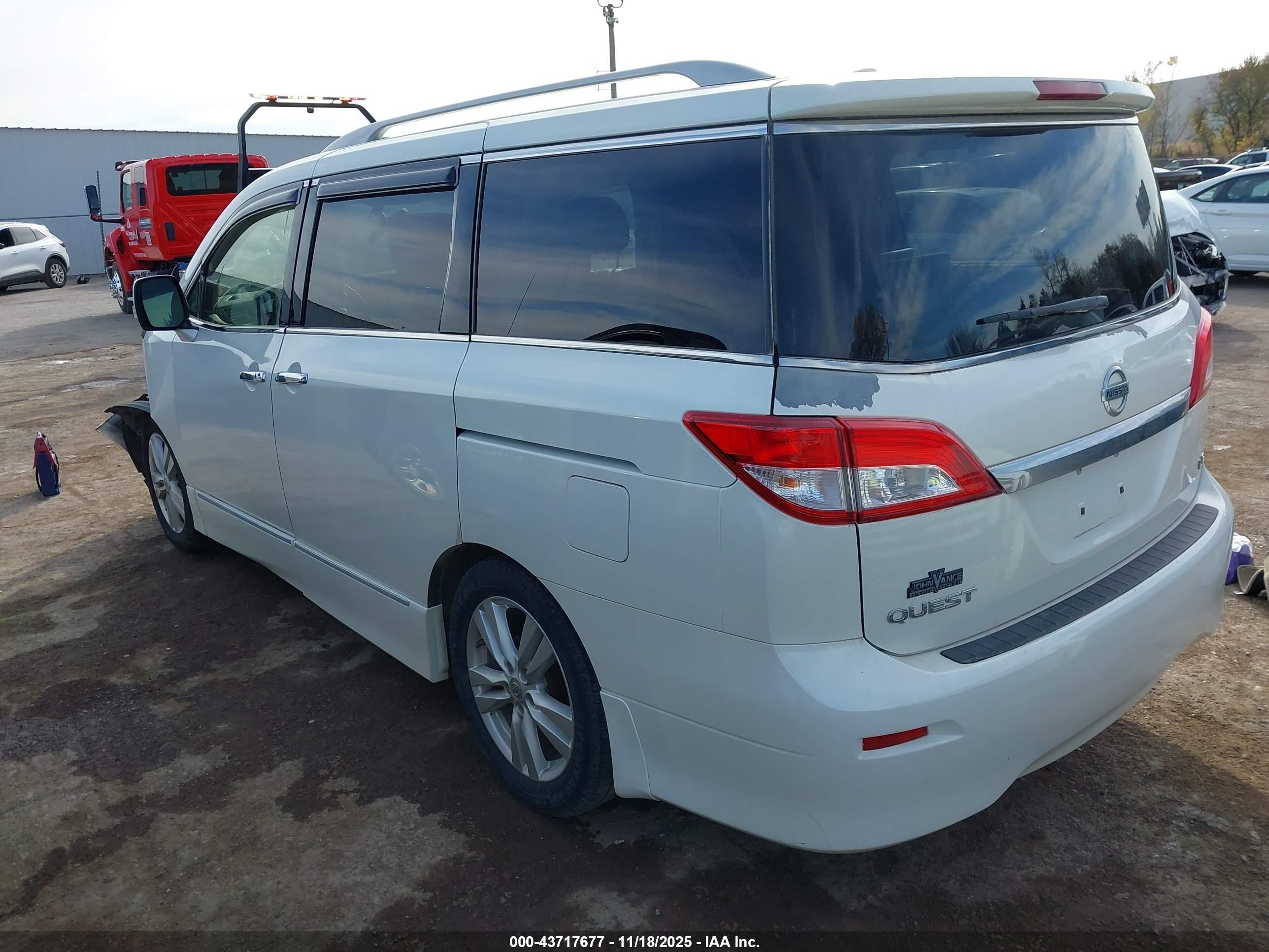 NISSAN QUEST image 3