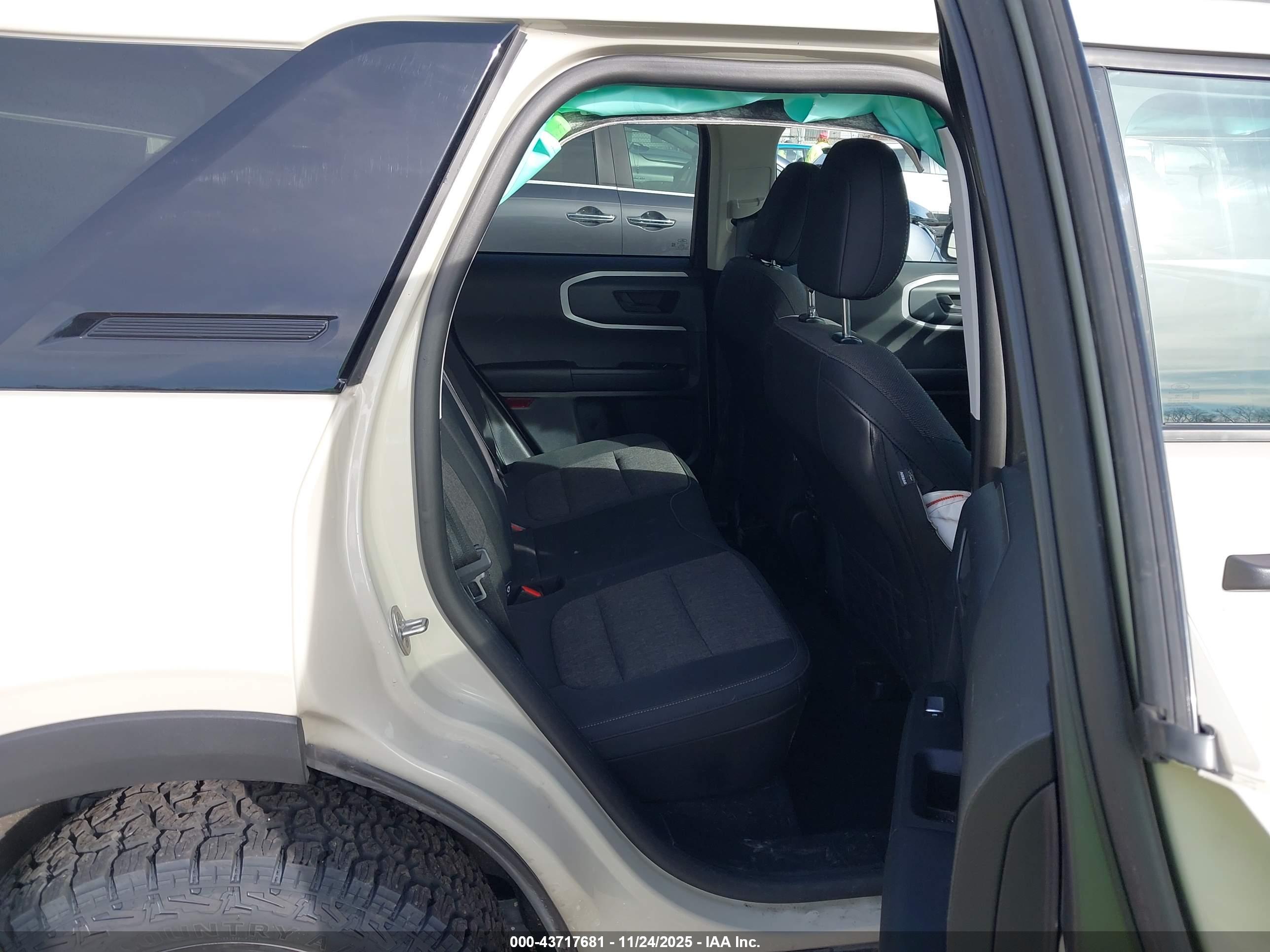 FORD BRONCO image 8
