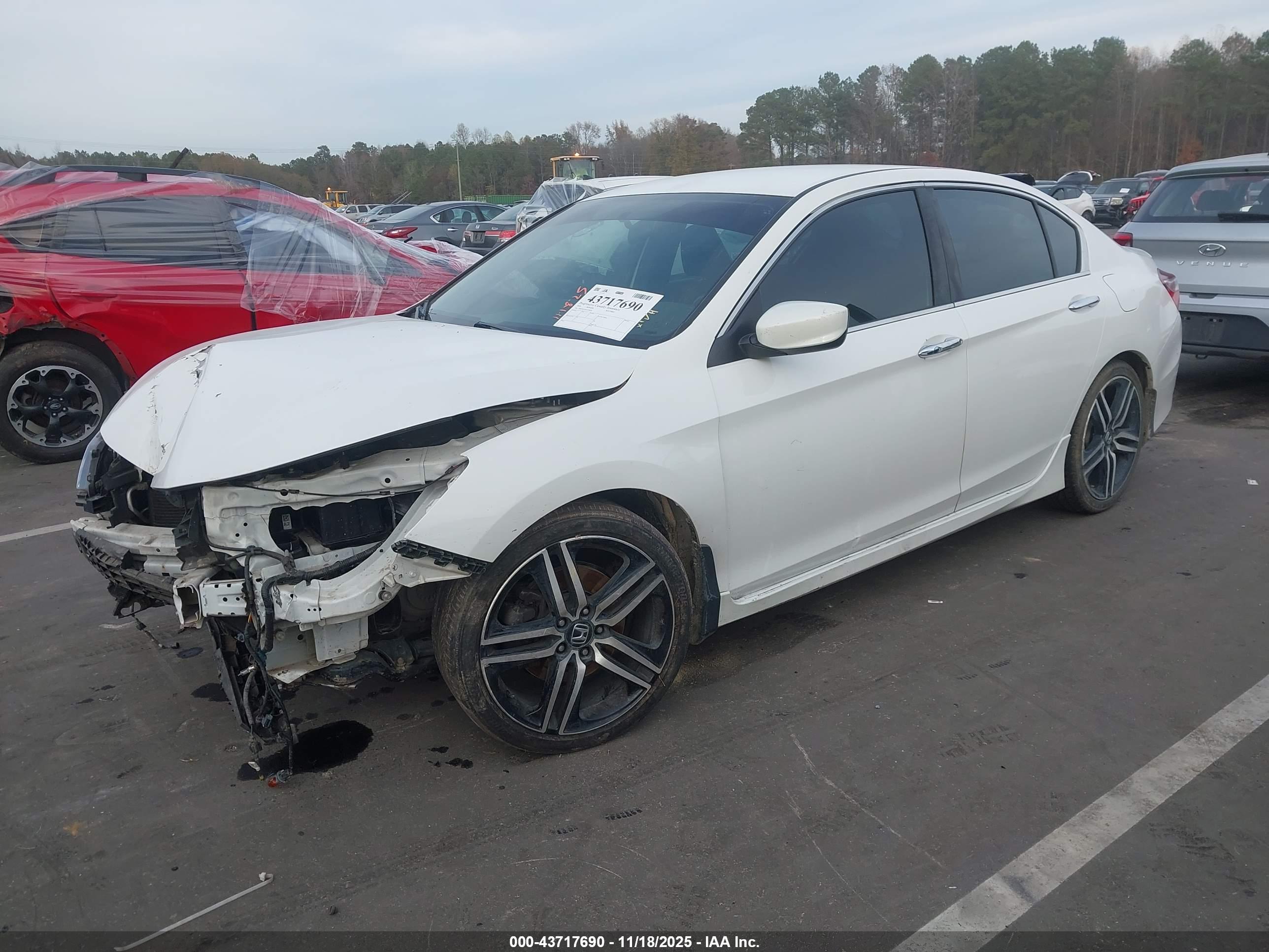 HONDA ACCORD image 2
