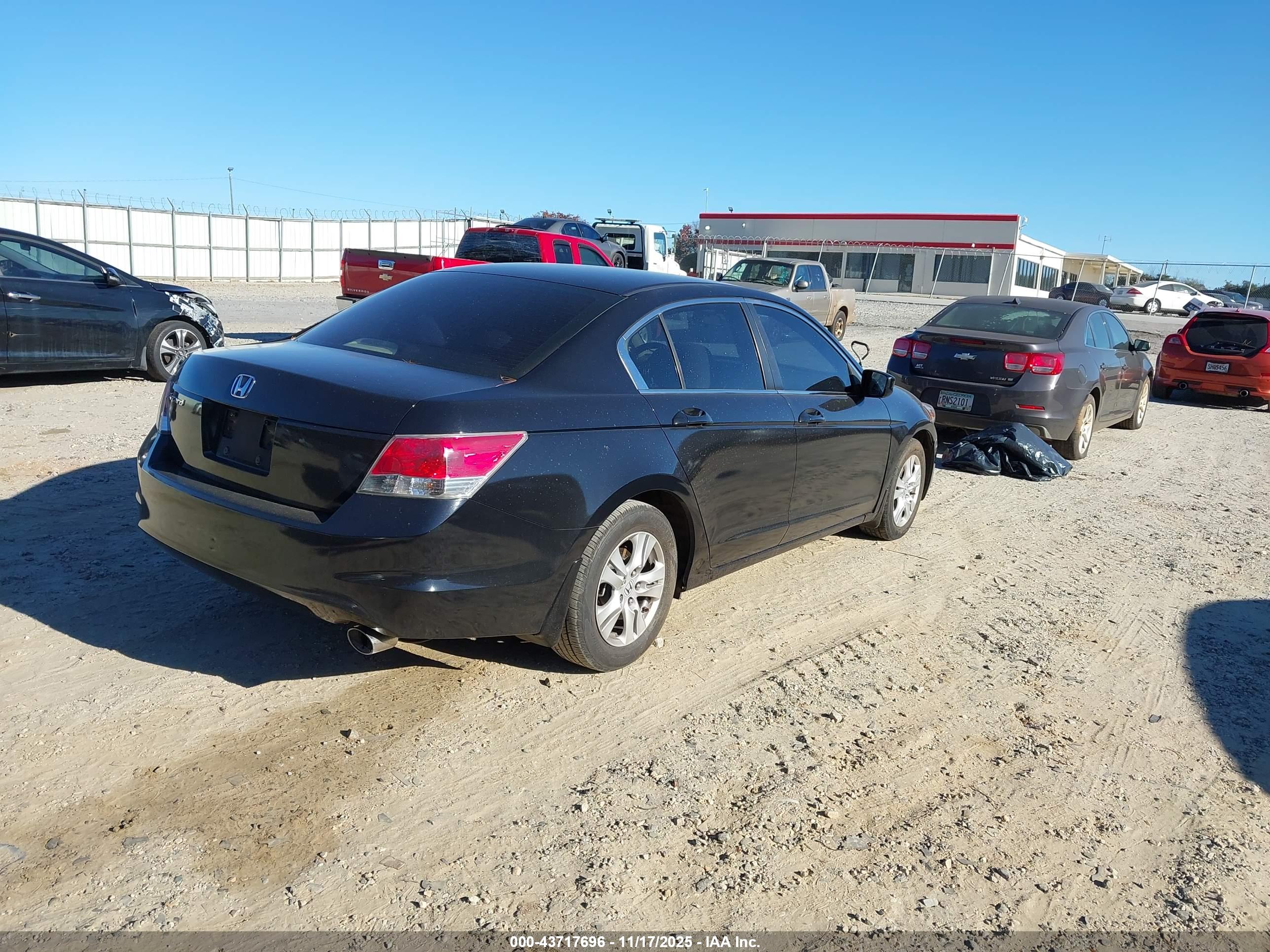 HONDA ACCORD image 4