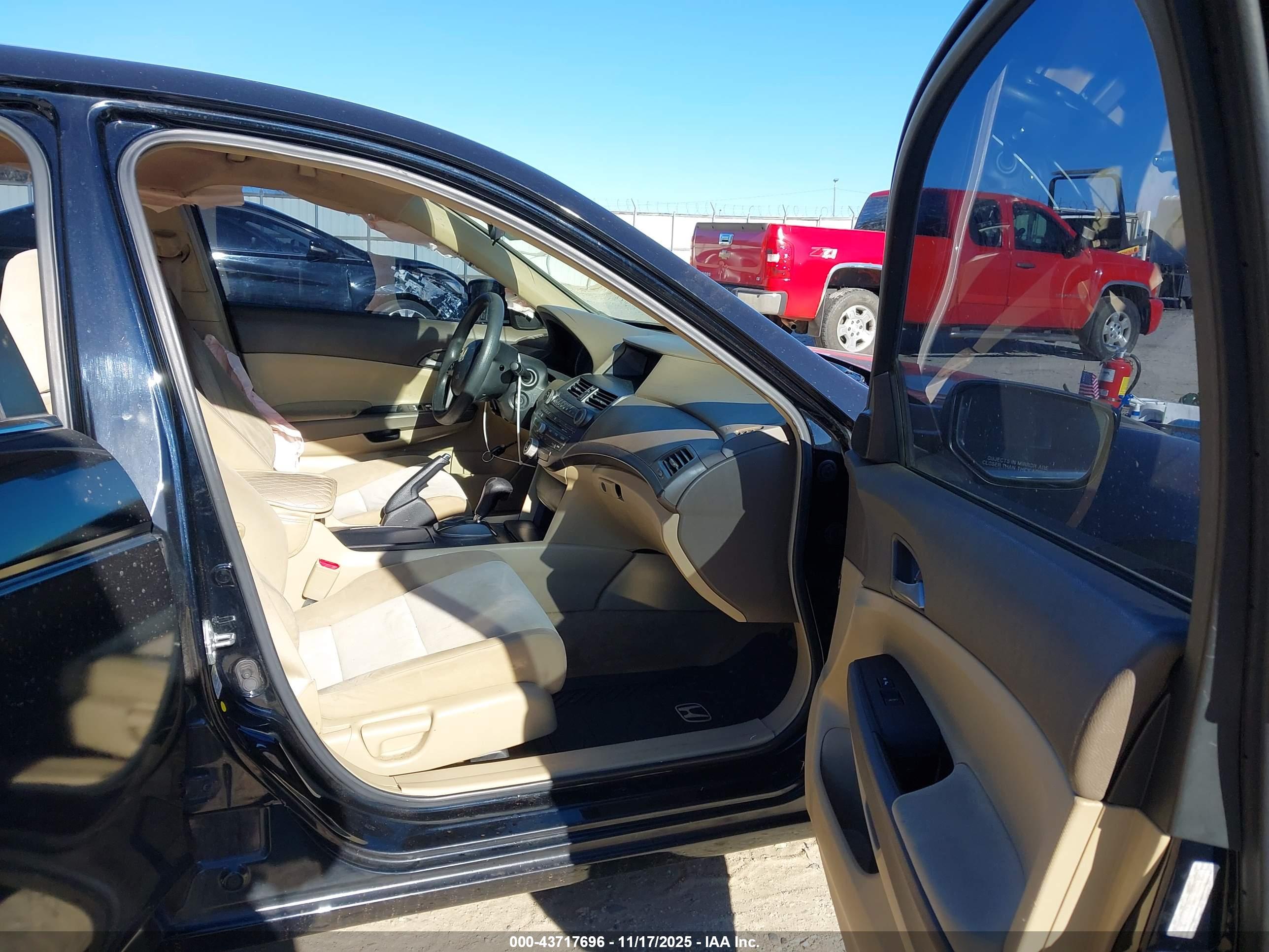 HONDA ACCORD image 5