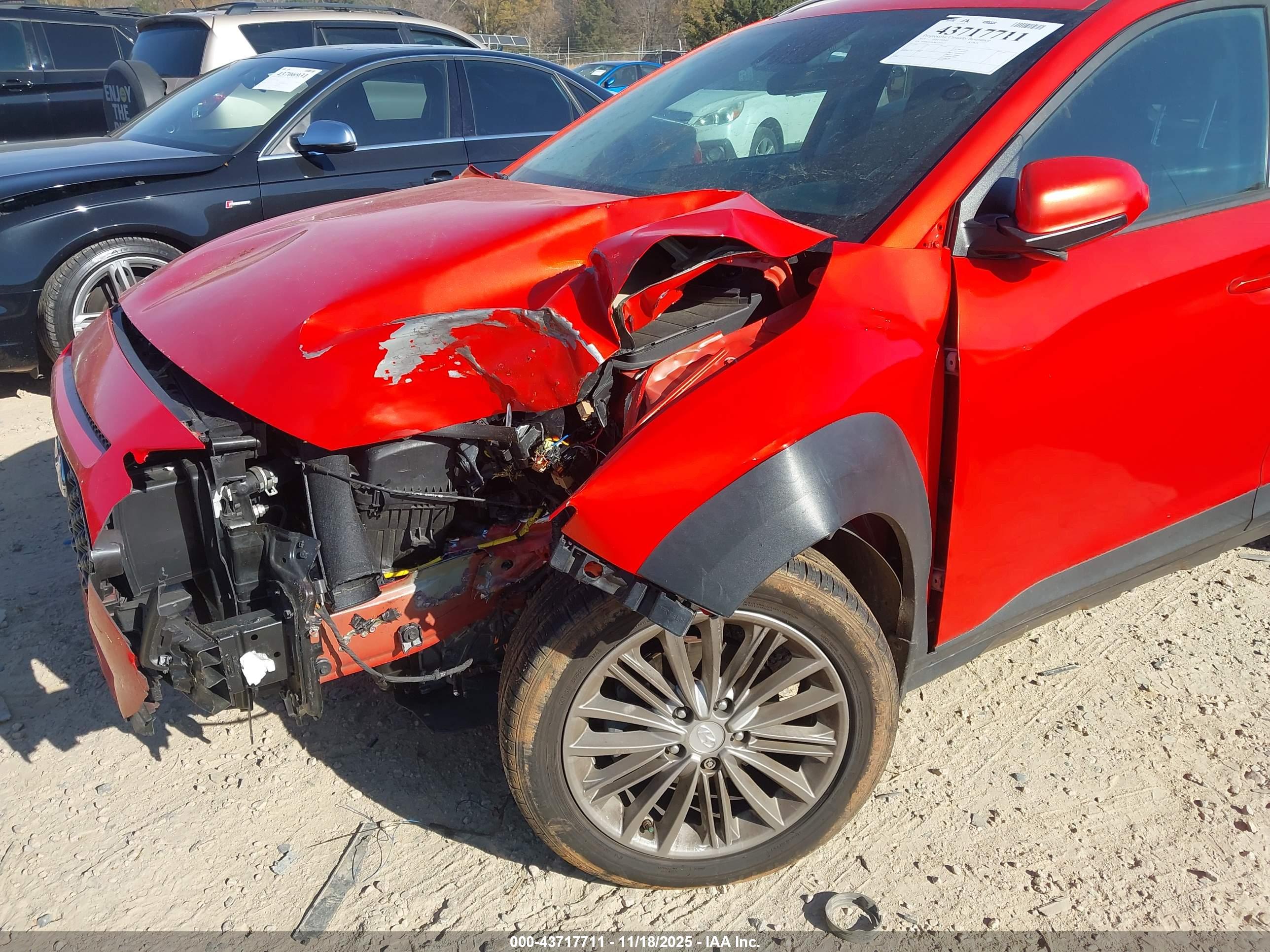 HYUNDAI KONA image 6
