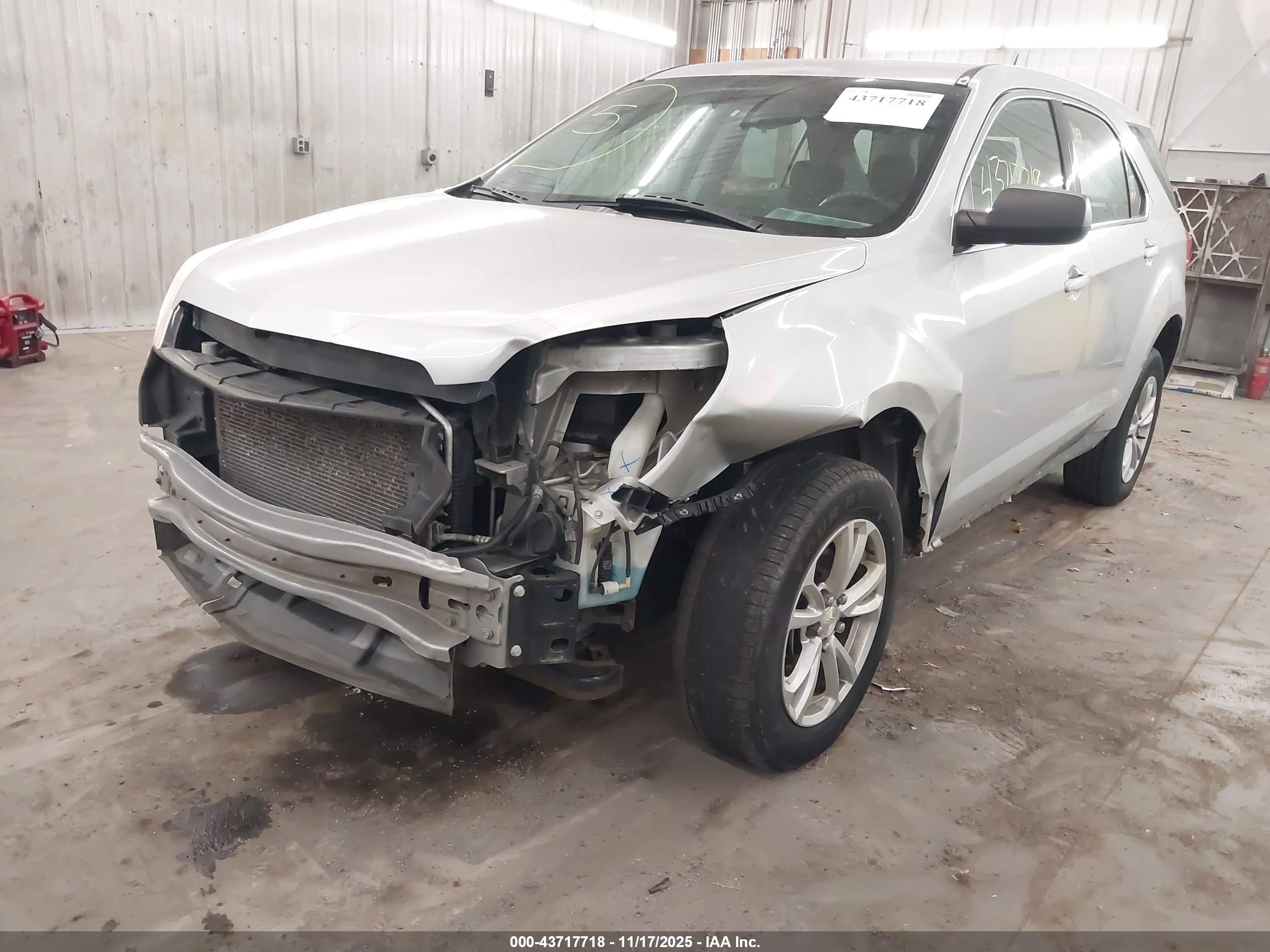 CHEVROLET EQUINOX image 6