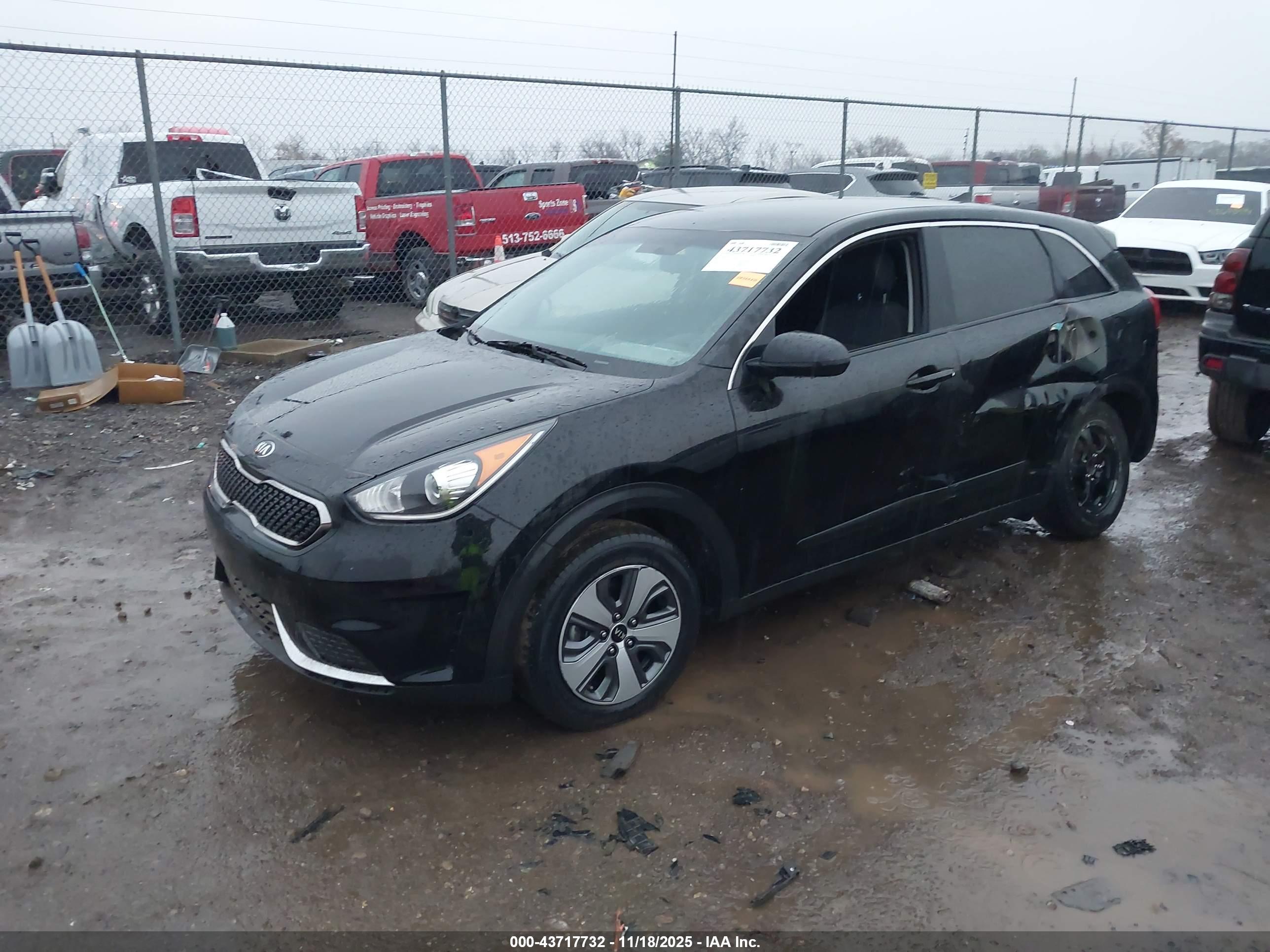 KIA NIRO image 2
