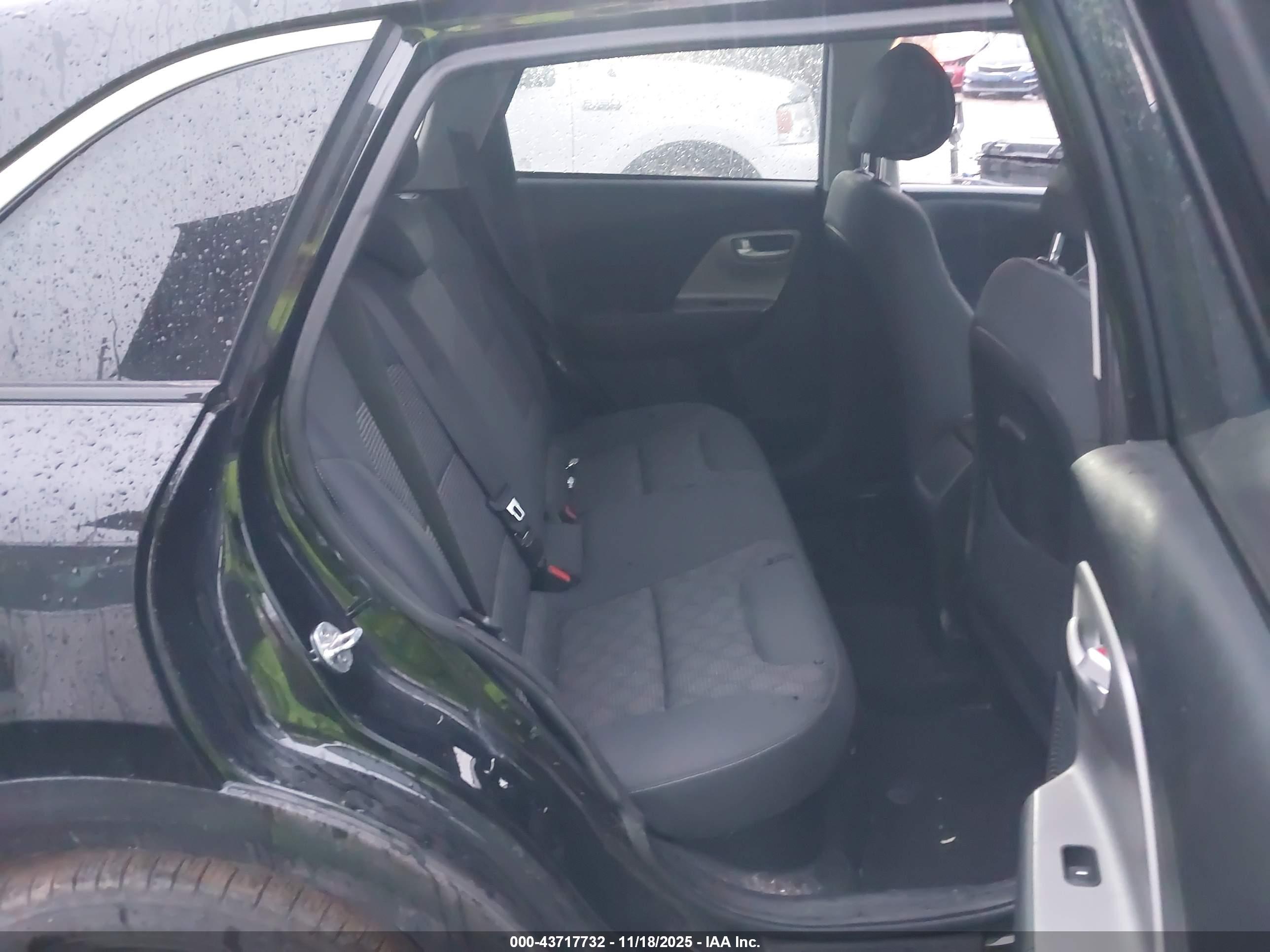KIA NIRO image 8