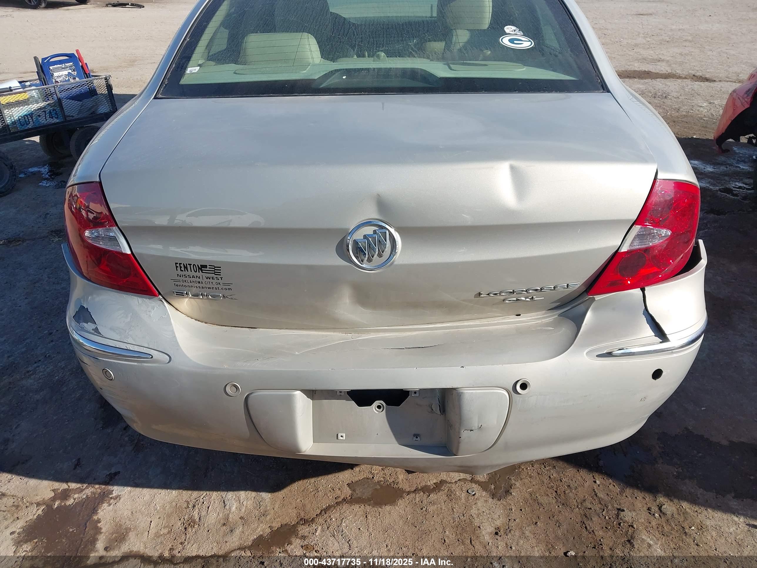 BUICK LACROSSE image 6
