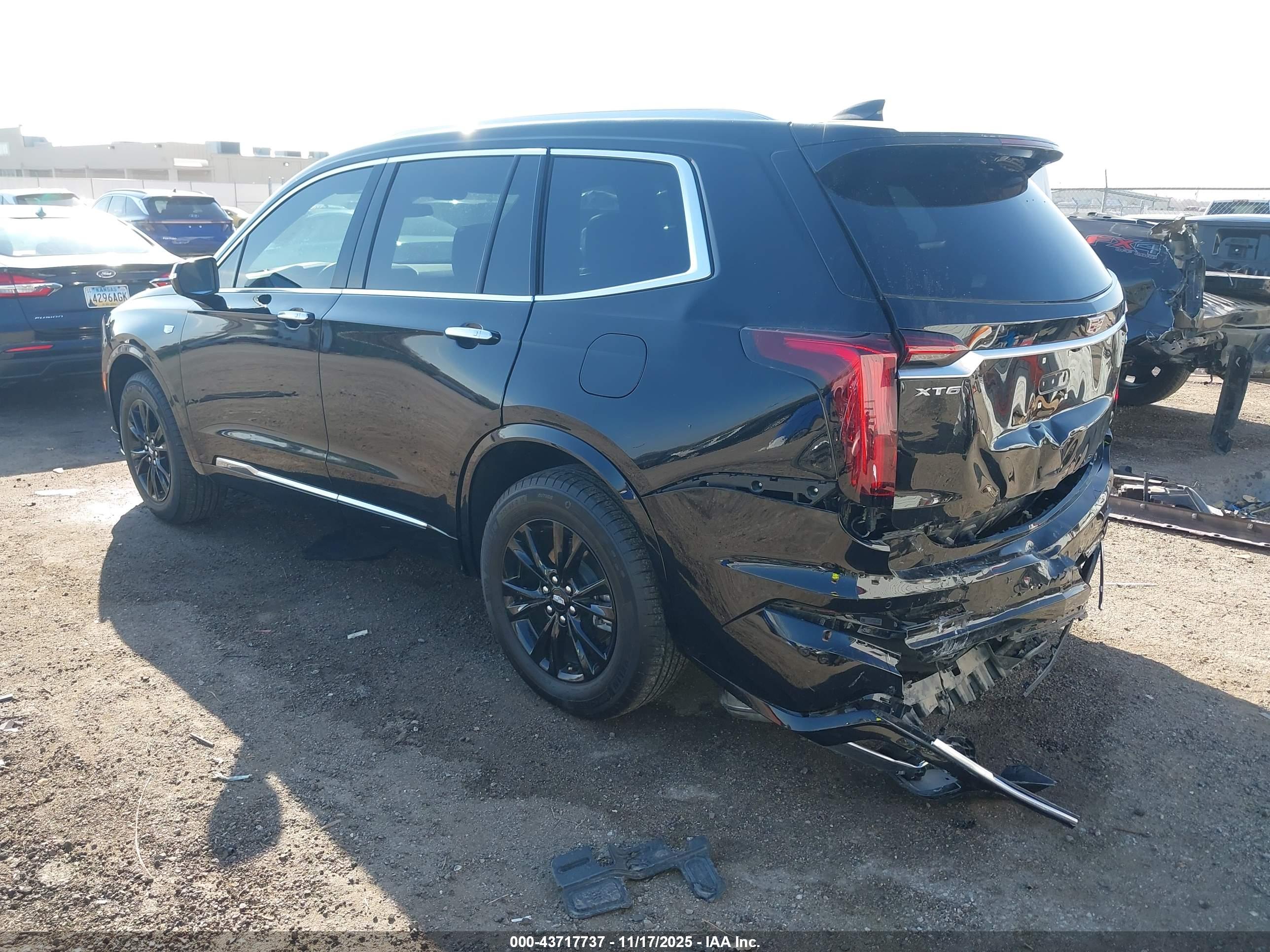 CADILLAC XT6 image 3