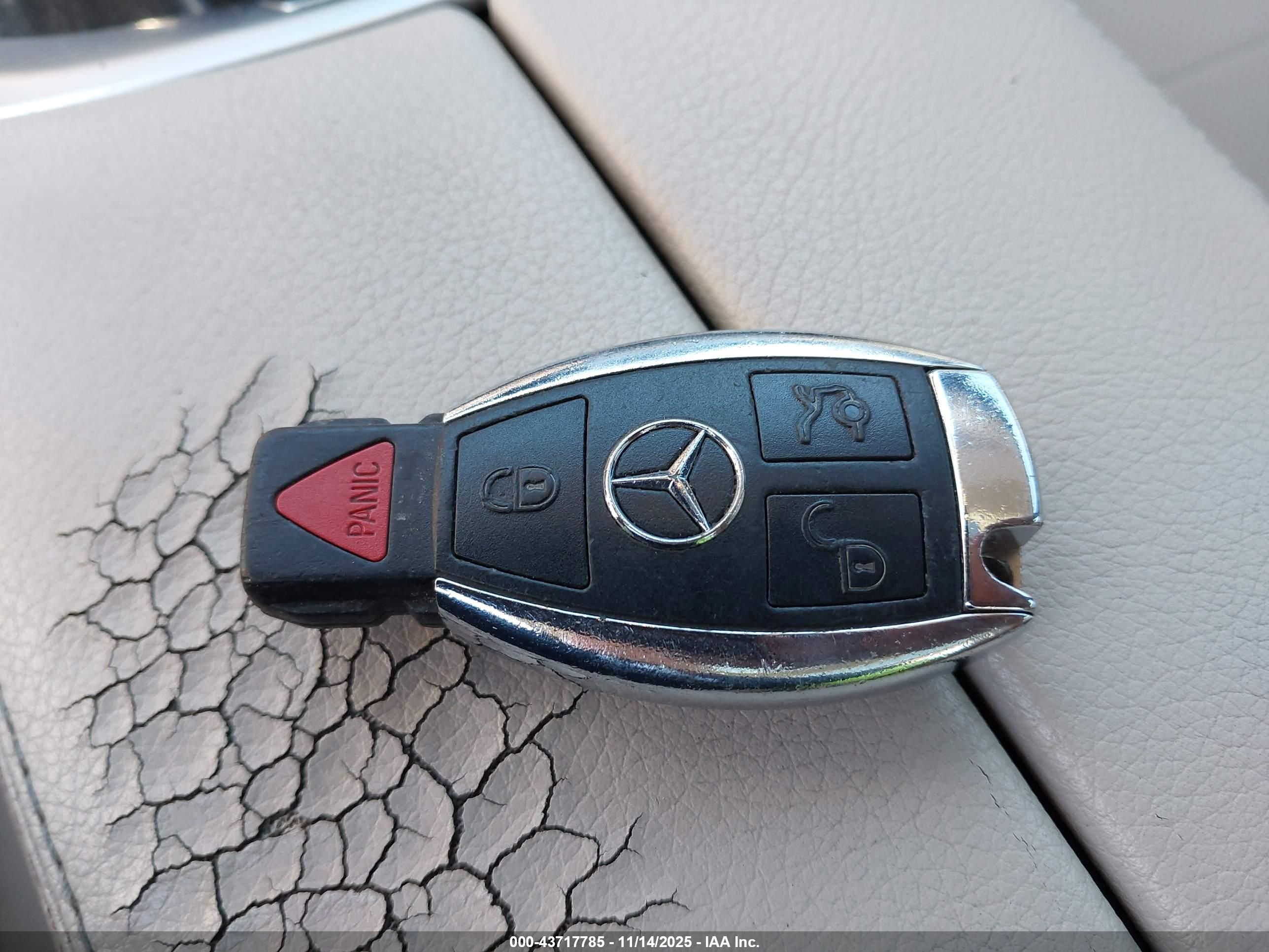 MERCEDES-BENZ C image 11