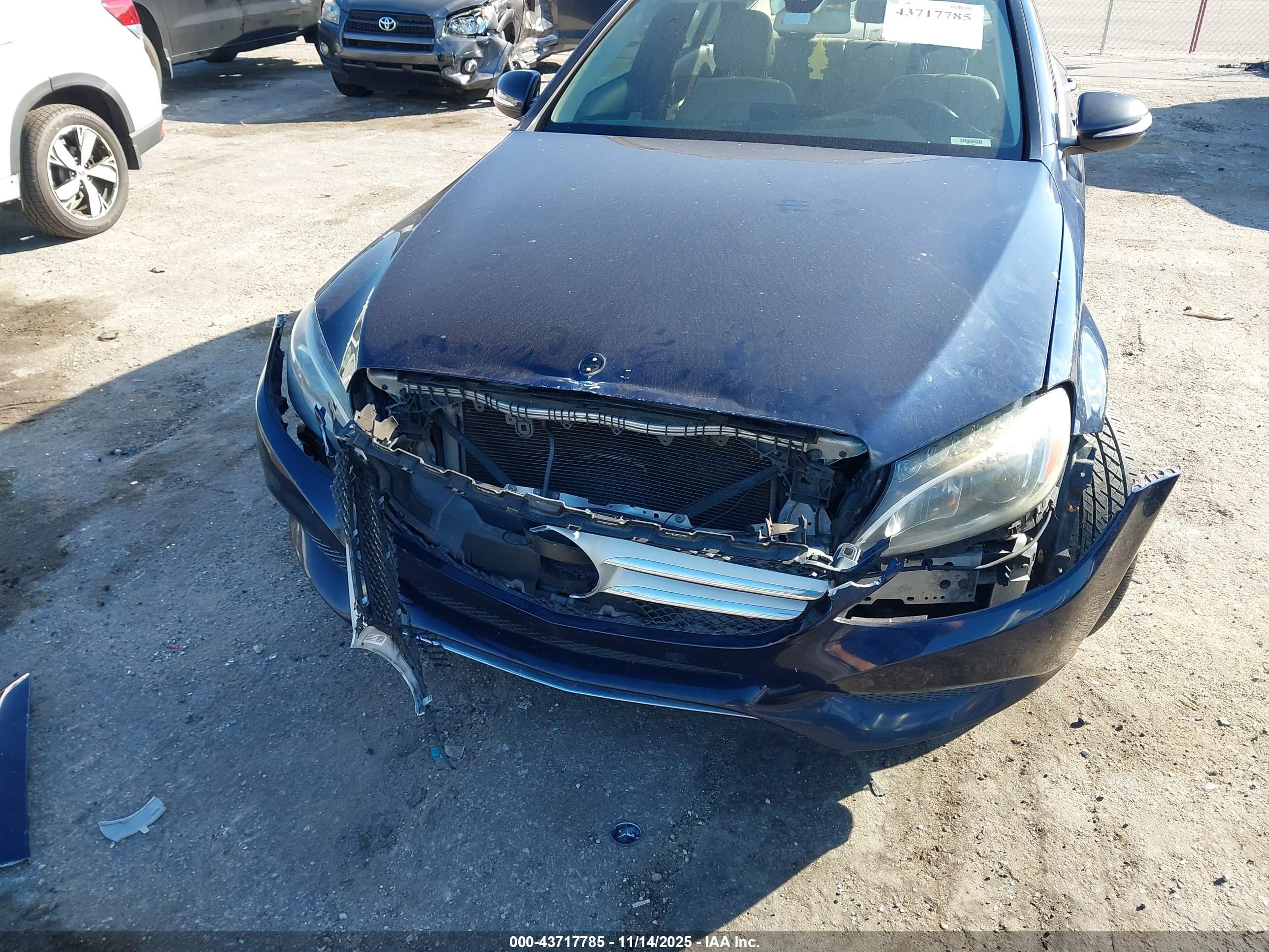 MERCEDES-BENZ C image 6