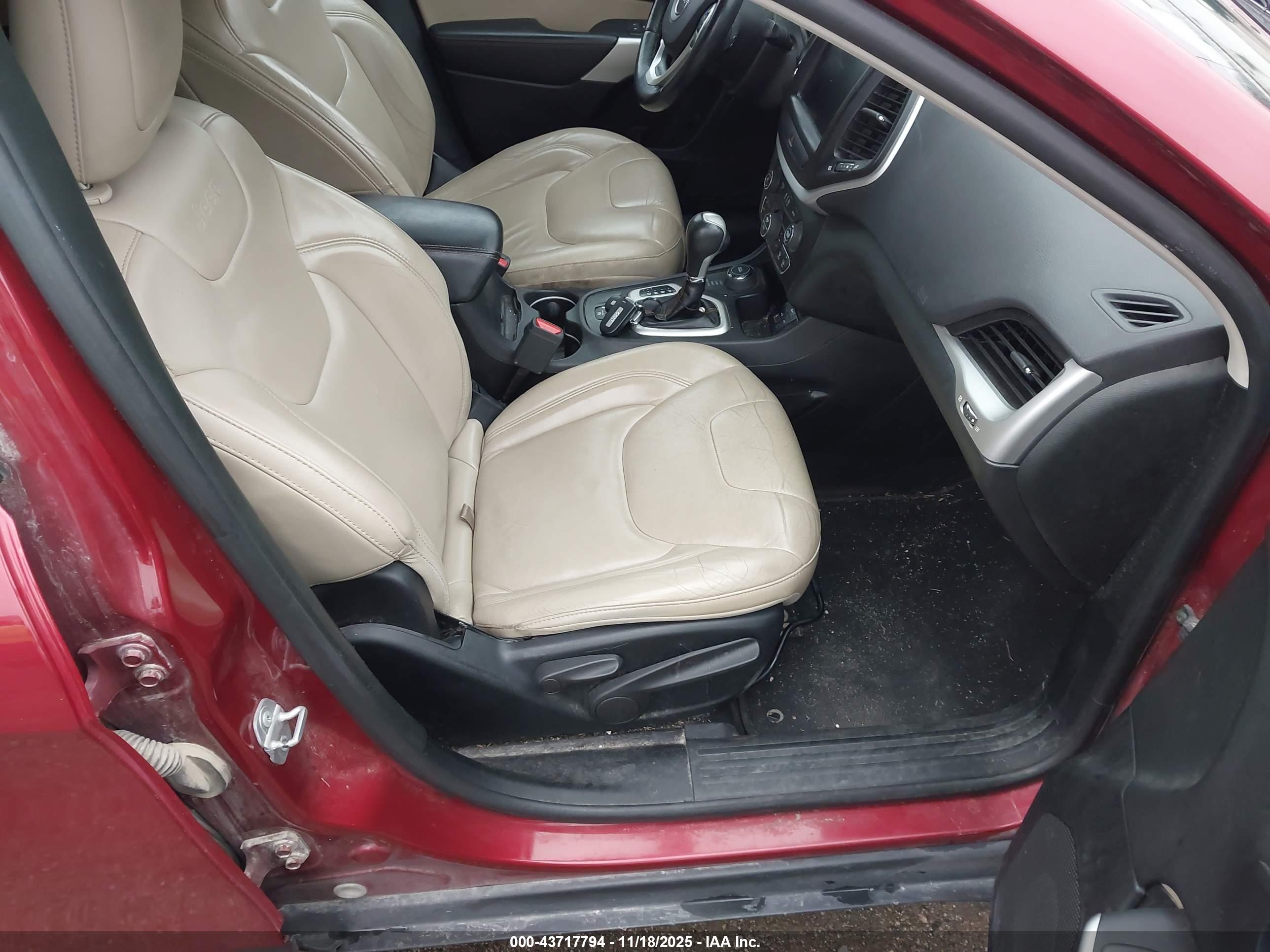 JEEP CHEROKEE image 5