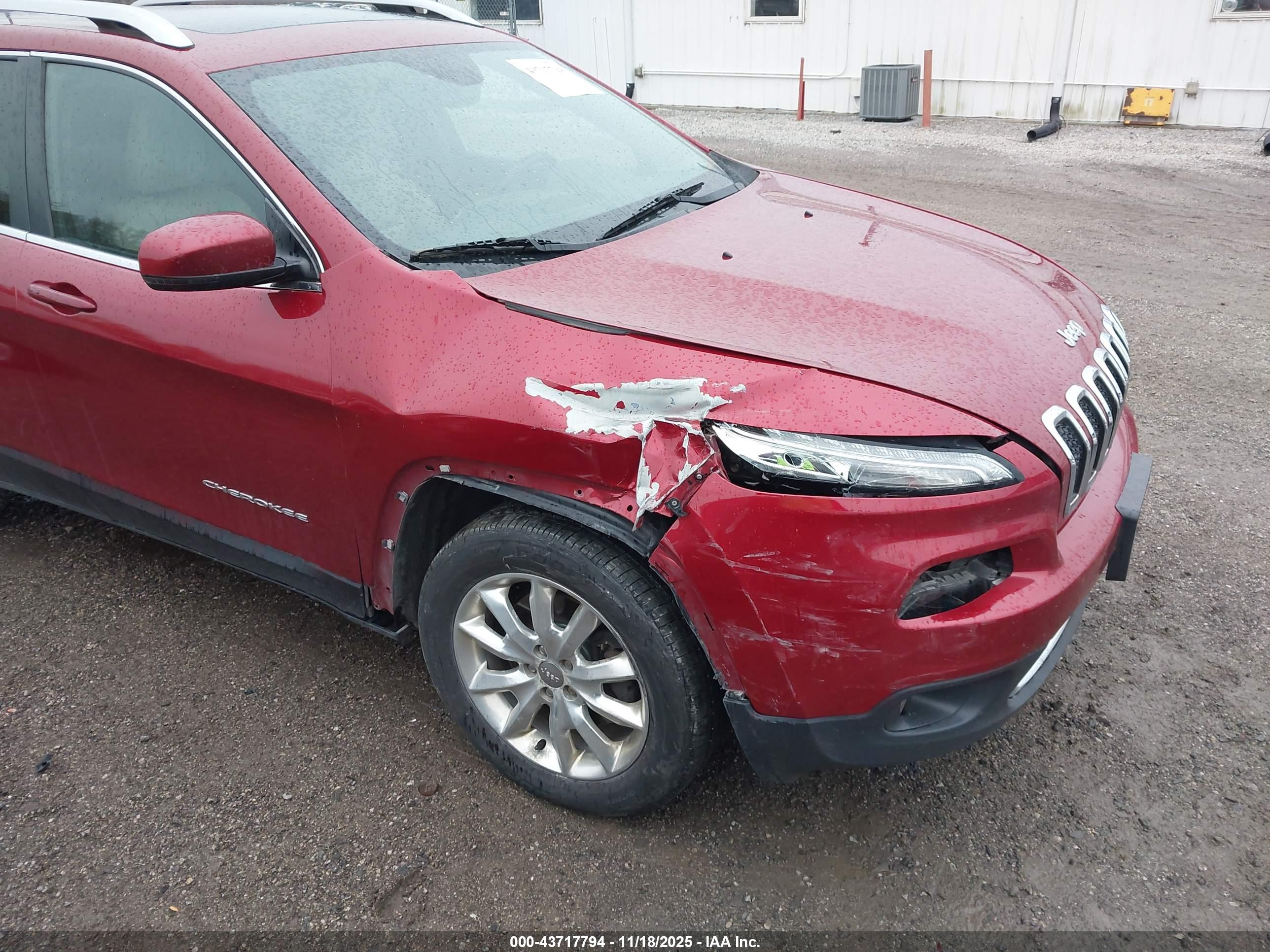 JEEP CHEROKEE image 6