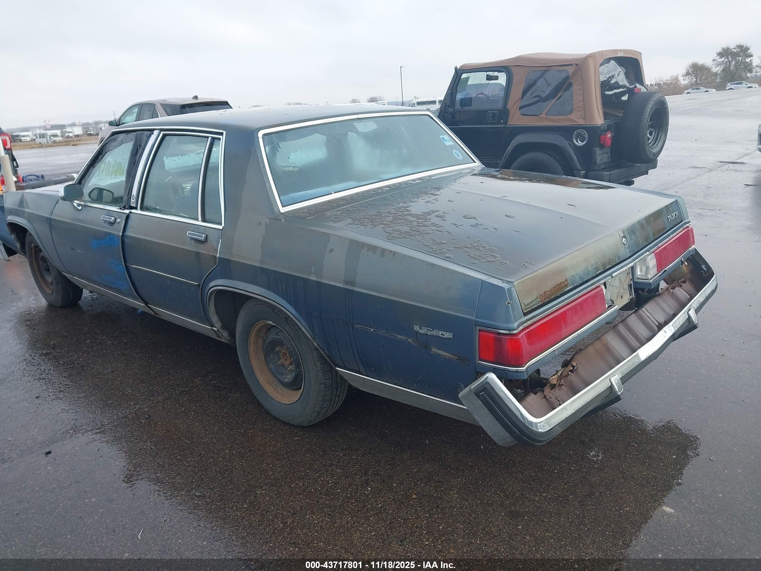 BUICK LESABRE image 3