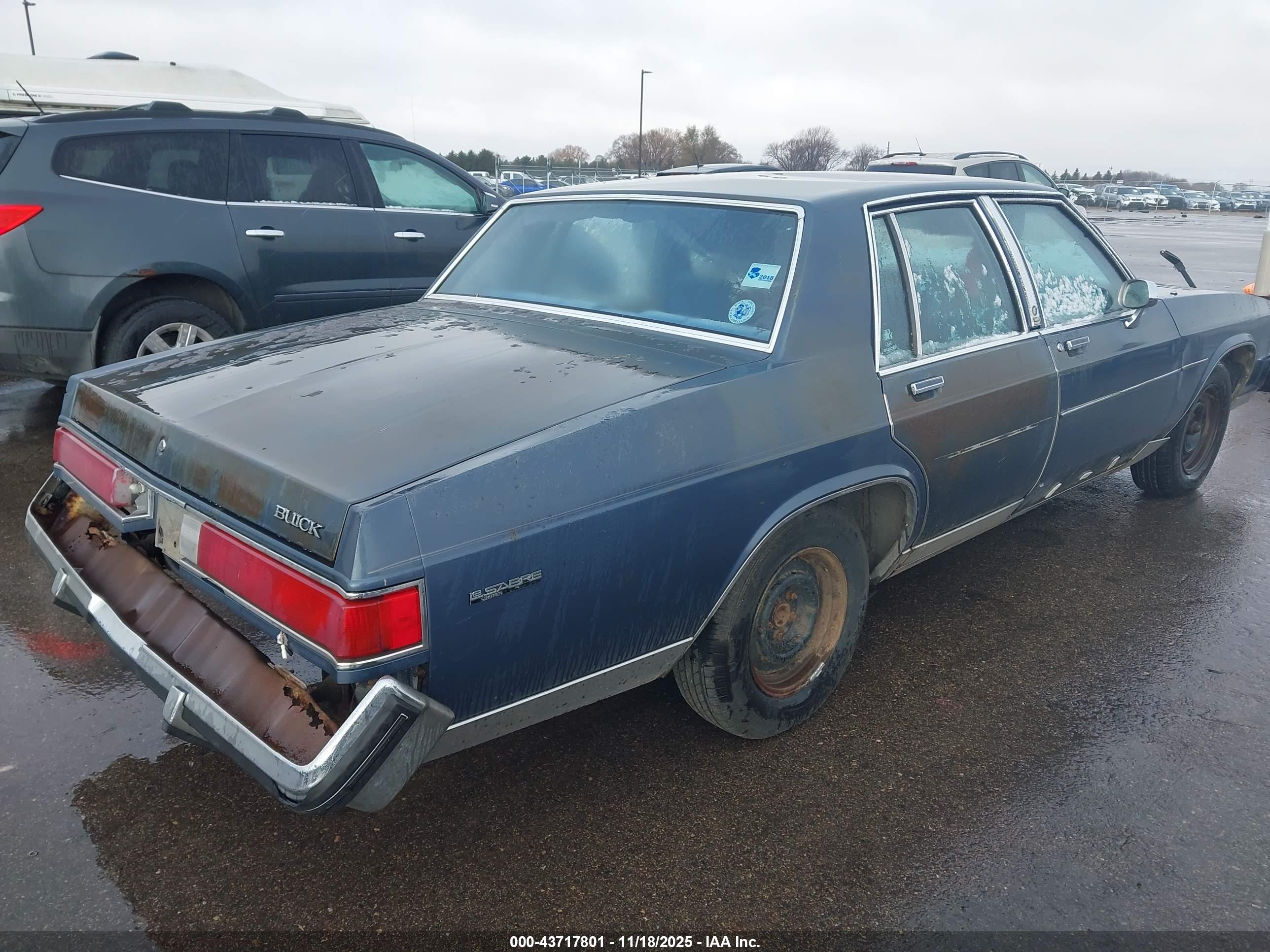 BUICK LESABRE image 4