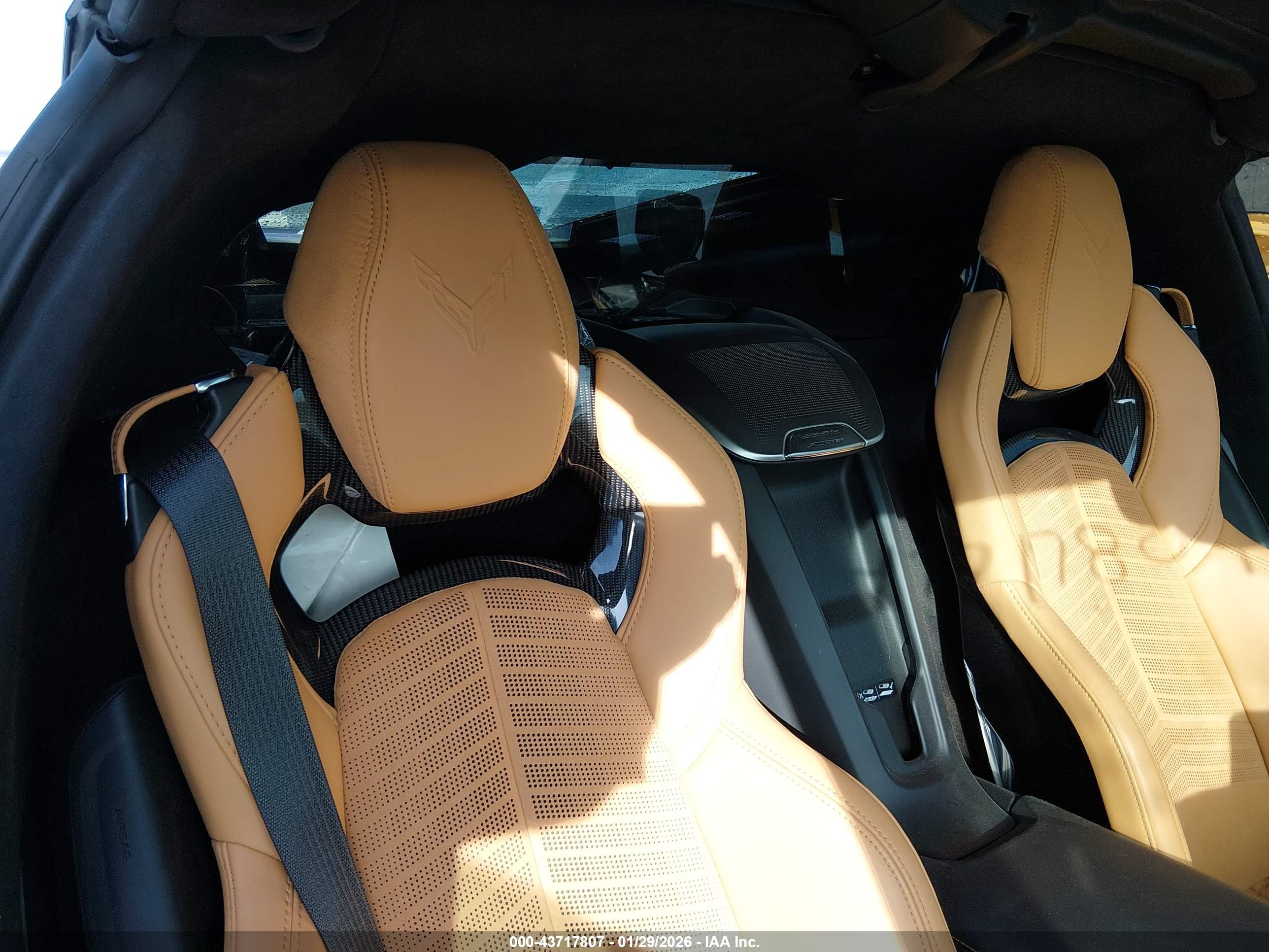 CHEVROLET CORVETTE image 8