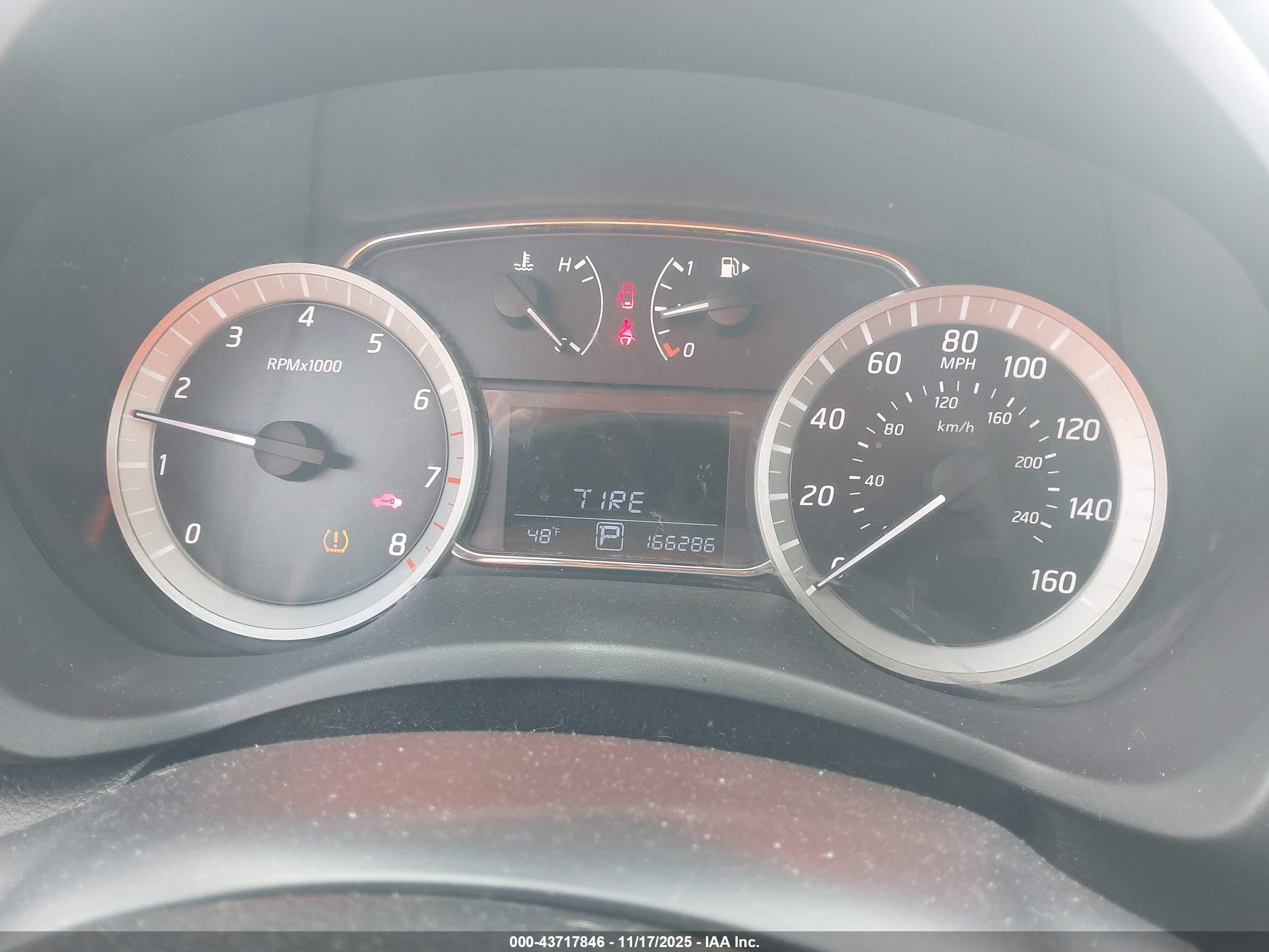 NISSAN SENTRA image 7