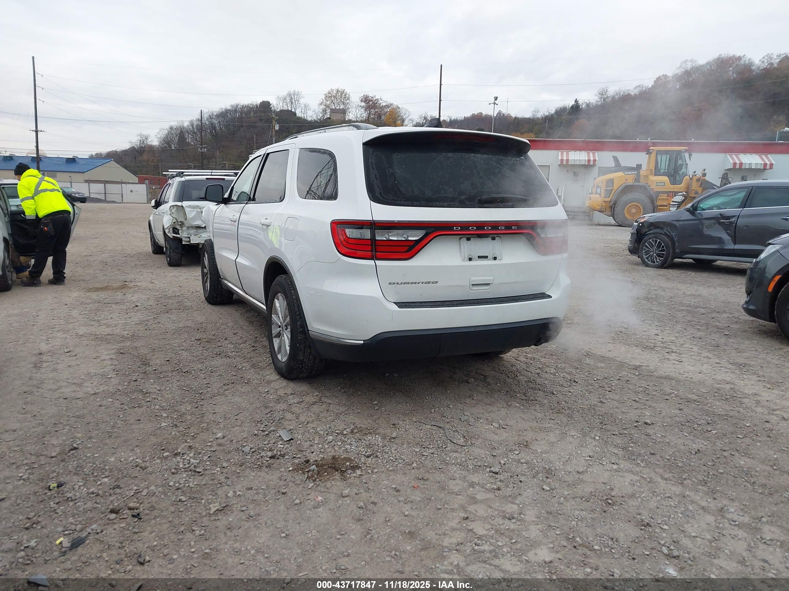 DODGE DURANGO image 3