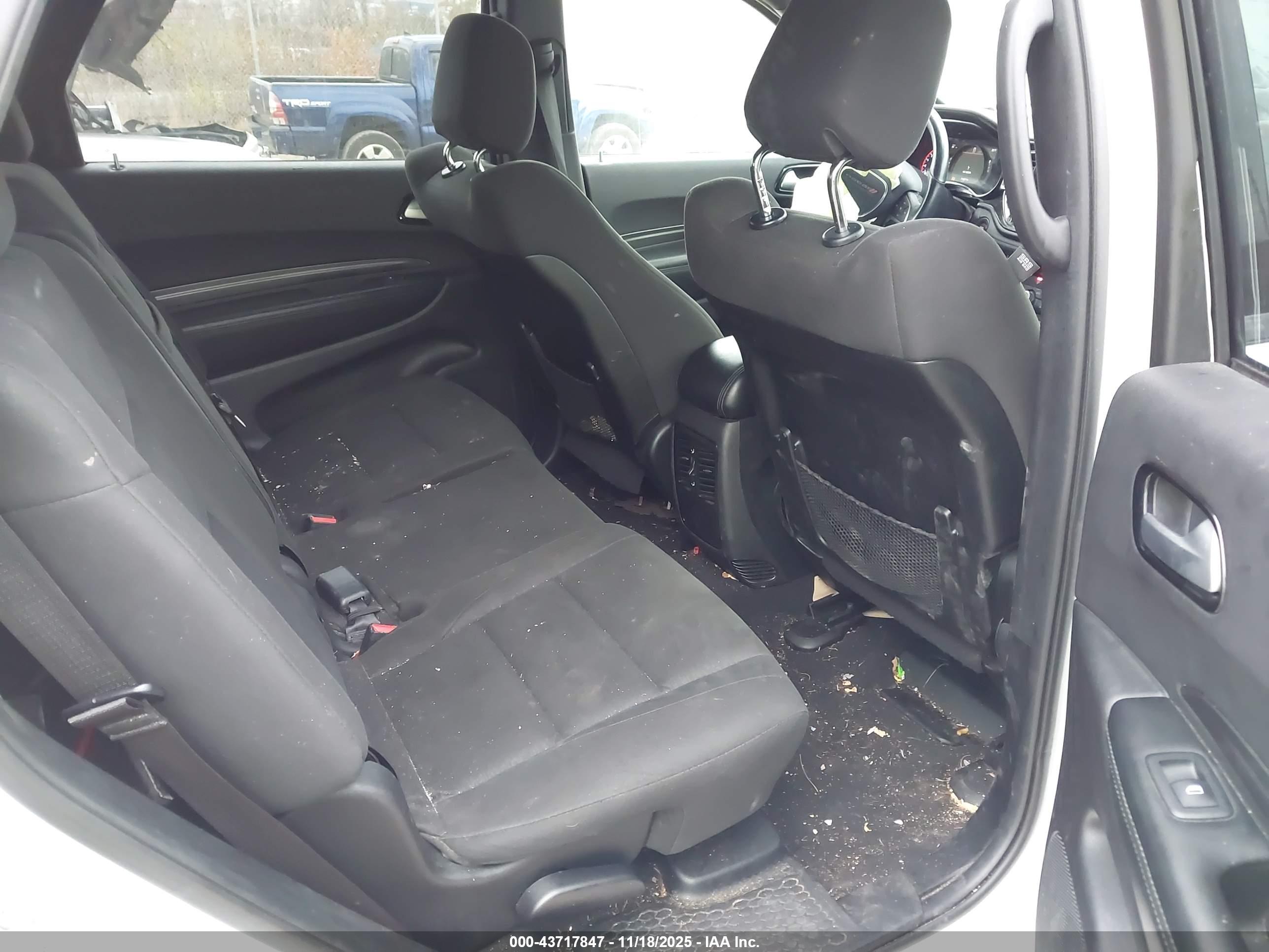 DODGE DURANGO image 8